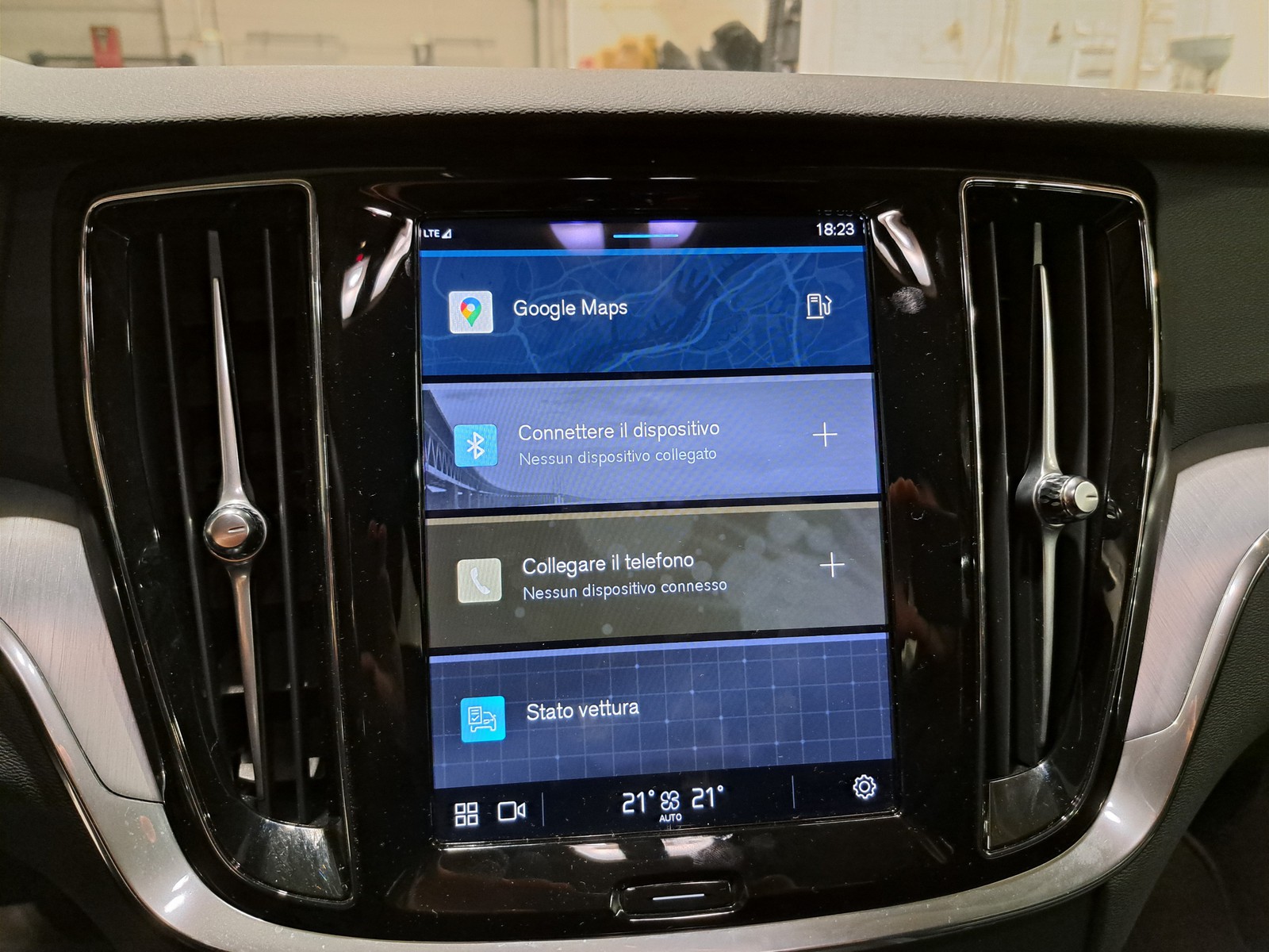 10 - Volvo V60 2.0 b3 core automatico