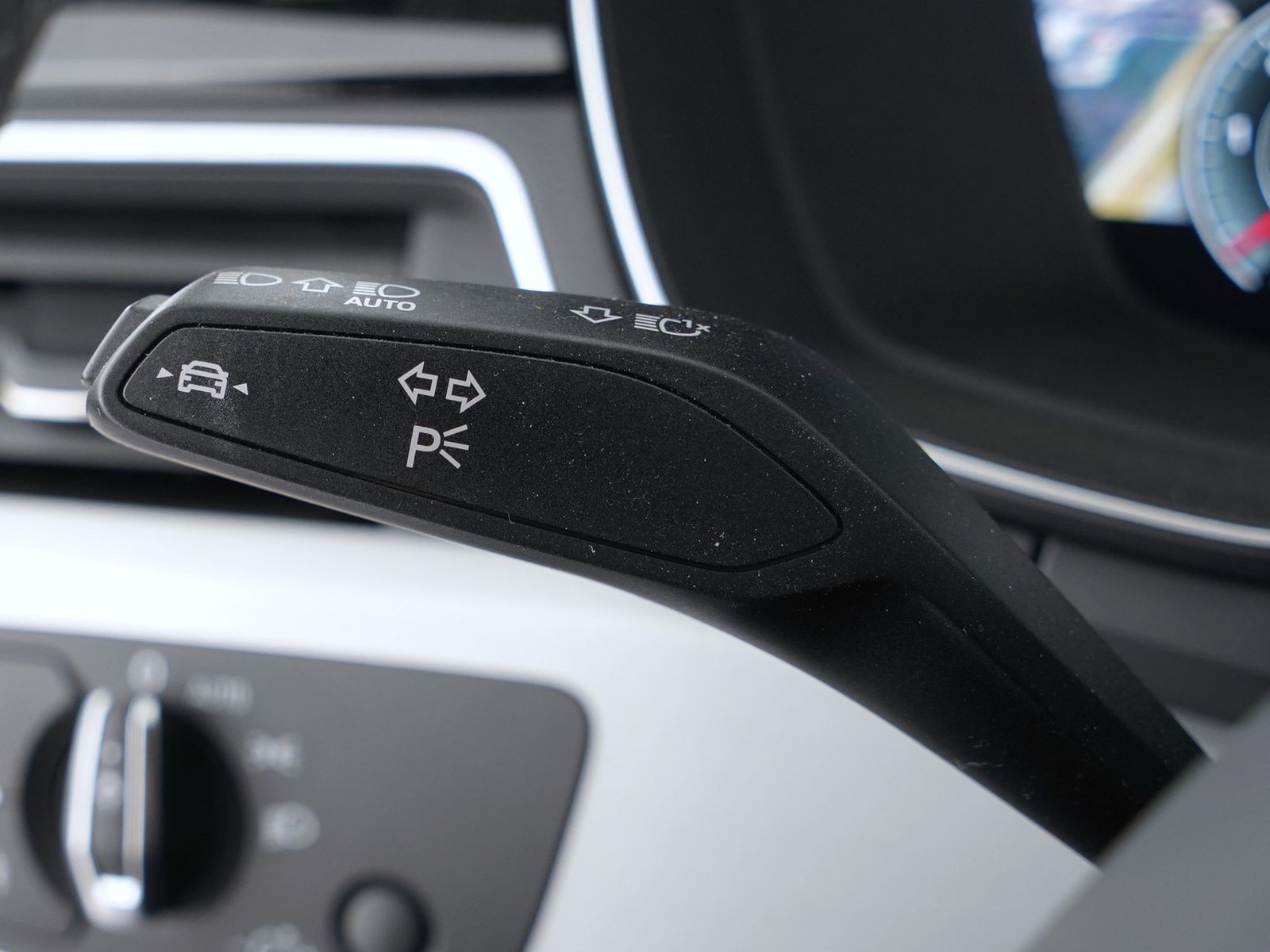 28 - Audi A5 sportback 40 2.0 tdi mhev 204cv s line edition s tronic