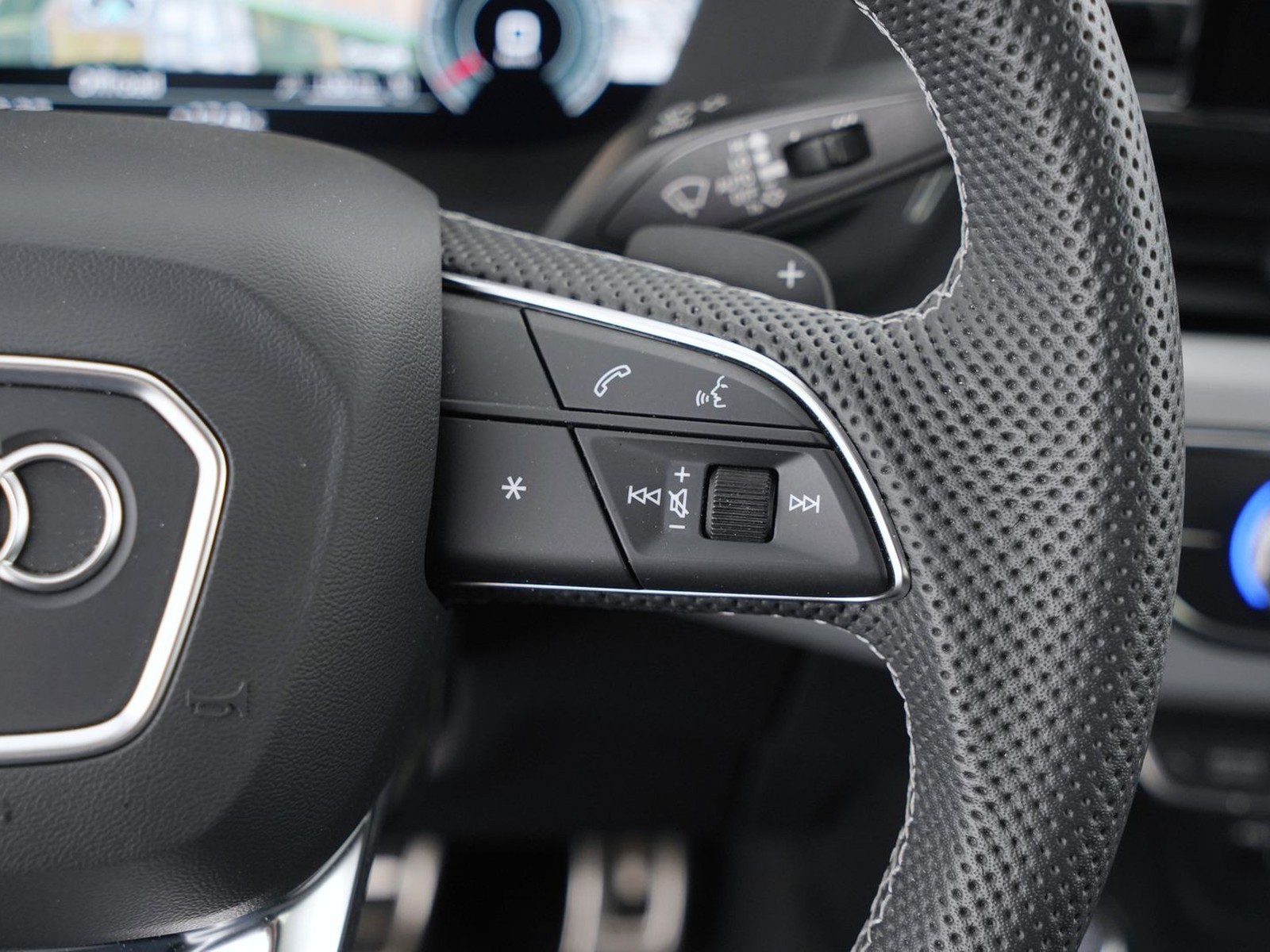 9 - Audi A5 sportback 40 2.0 tdi mhev 204cv s line edition s tronic