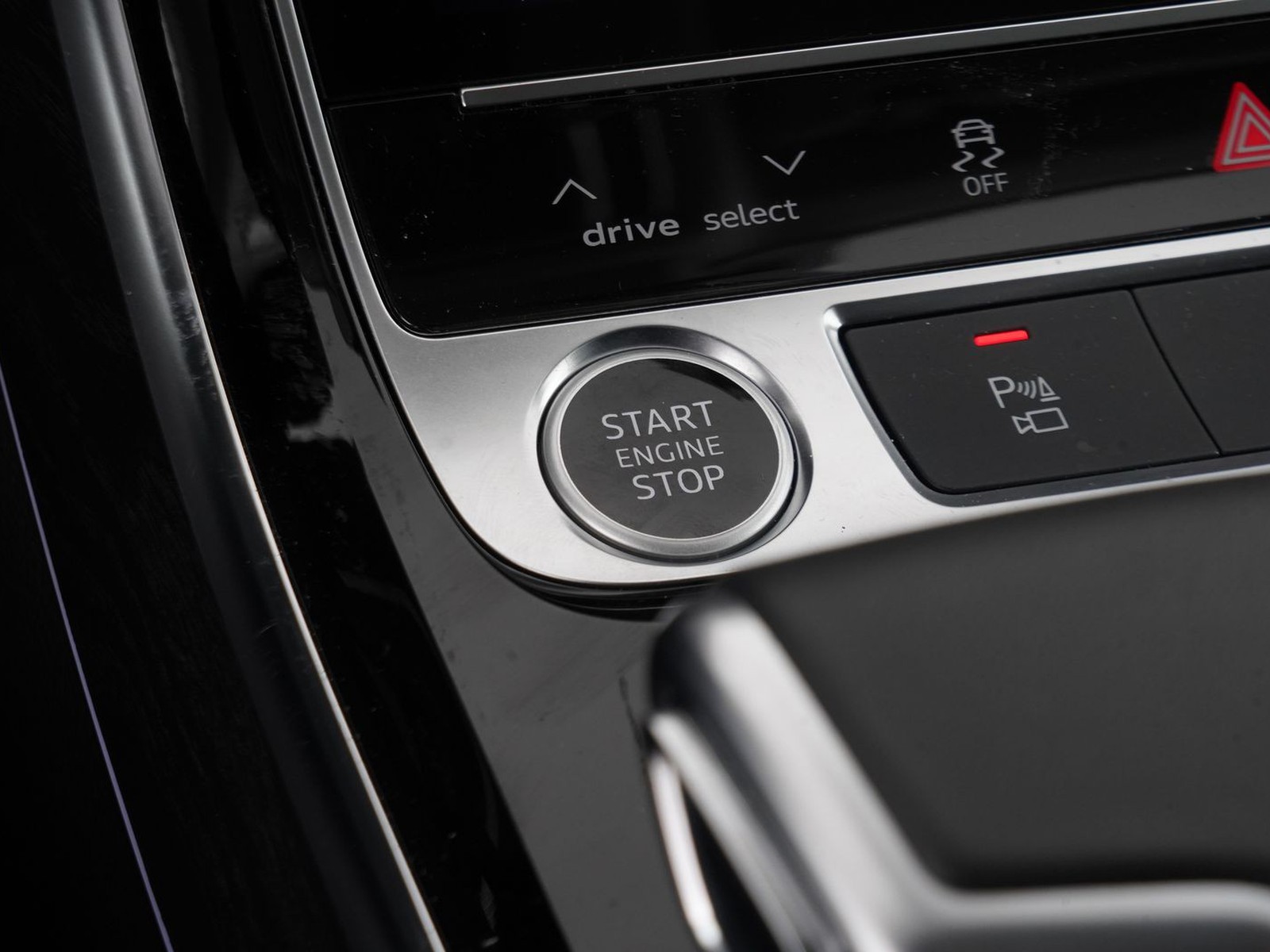 26 - Audi A8 50 3.0 v6 tdi mhev quattro tiptronic