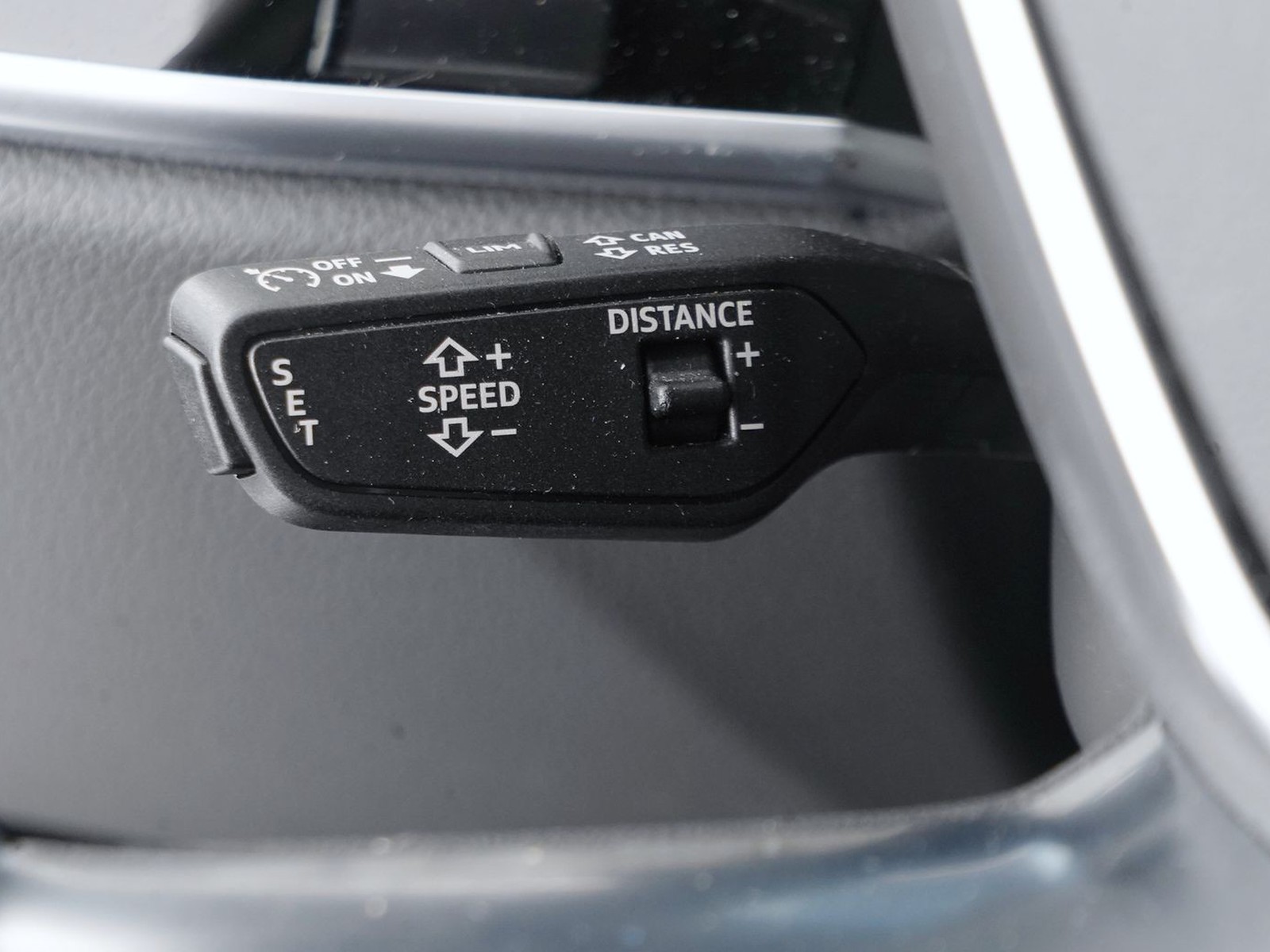 27 - Audi A8 50 3.0 v6 tdi mhev quattro tiptronic