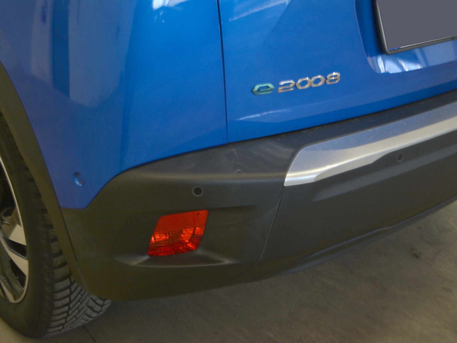 22 - Peugeot e-2008 100kw gt line