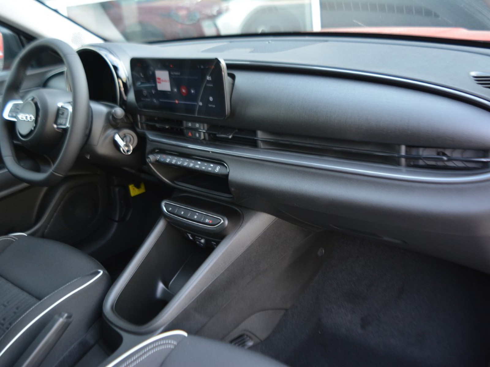 8 - Fiat 600 1.2 hybrid 110cv pop edct