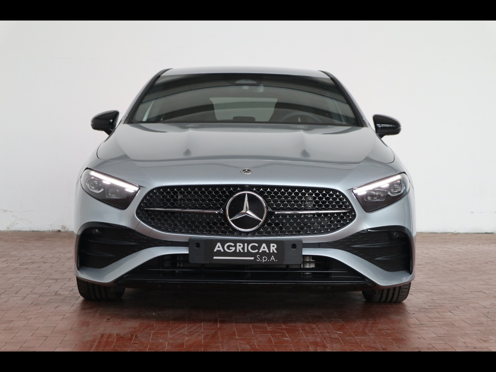 2 - Mercedes Classe A 180 d amg line advanced plus speedshift dct amg 8g