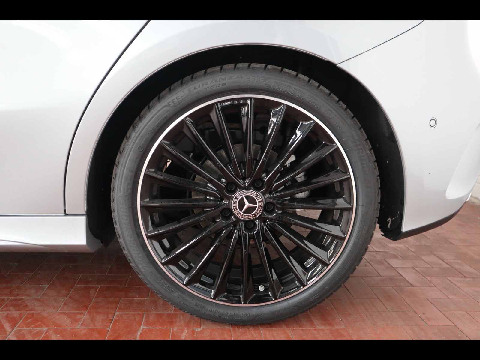 4 - Mercedes Classe A 180 d amg line advanced plus speedshift dct amg 8g