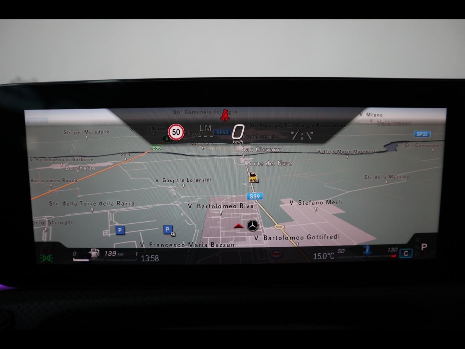 16 - Mercedes Classe A 180 d amg line premium speedshift dct amg 8g