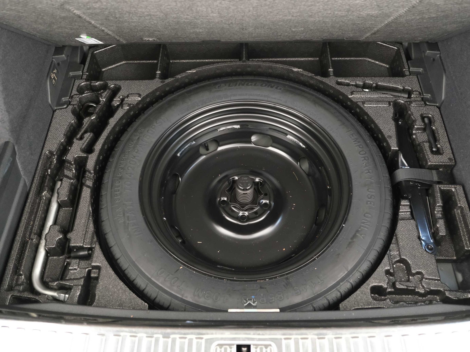 39 - Audi Q3 sportback 35 2.0 tdi s line edition s tronic