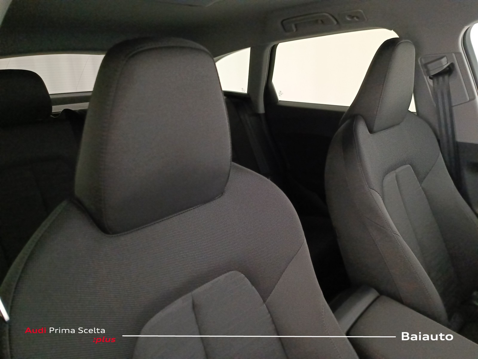 22 - Audi A5 avant 2.0 tdi mhev+ 204cv business advanced