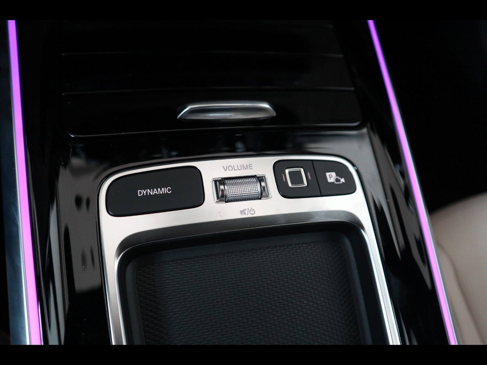 14 - Mercedes GLB 200 d progressive advanced plus 8g-dct