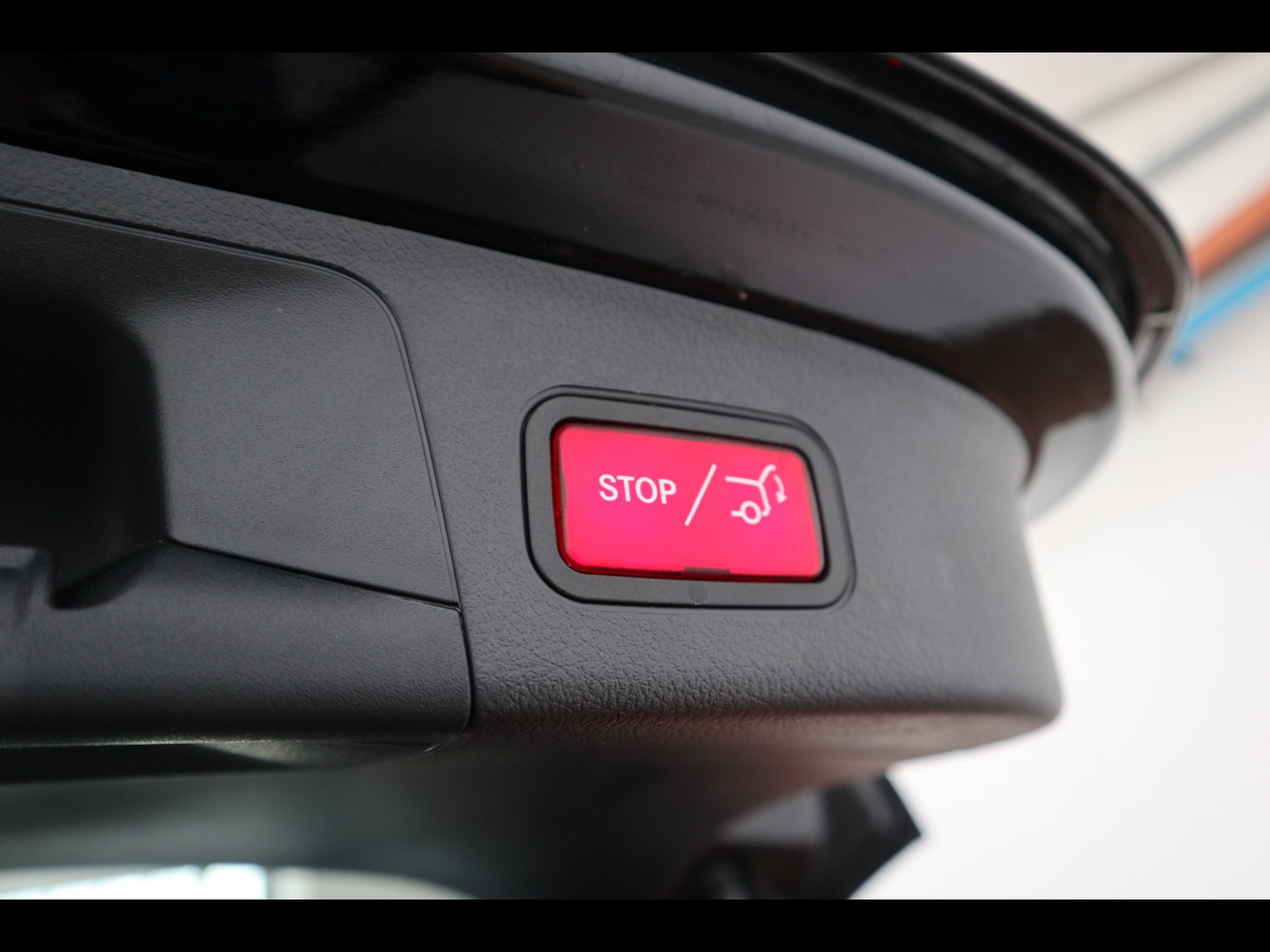 18 - Mercedes GLA 180 d advanced 8g-dct