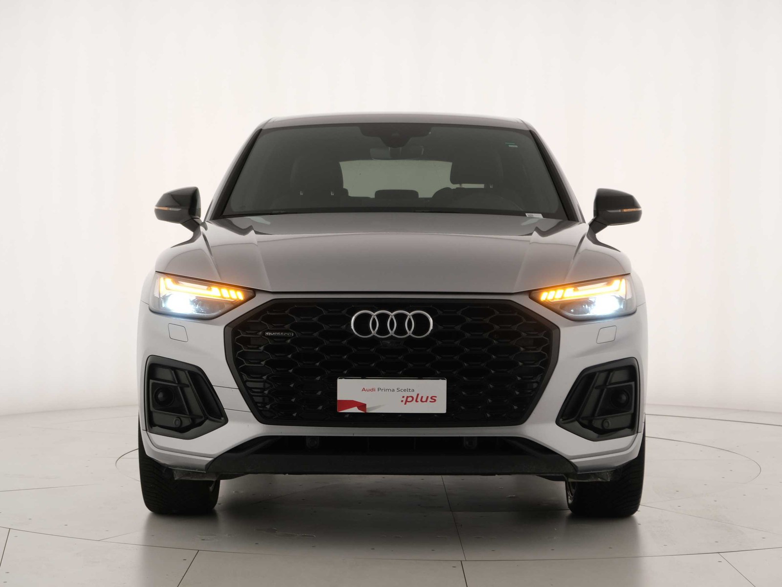 47 - Audi Q5 sportback 40 2.0 tdi mhev 12v s line quattro s tronic