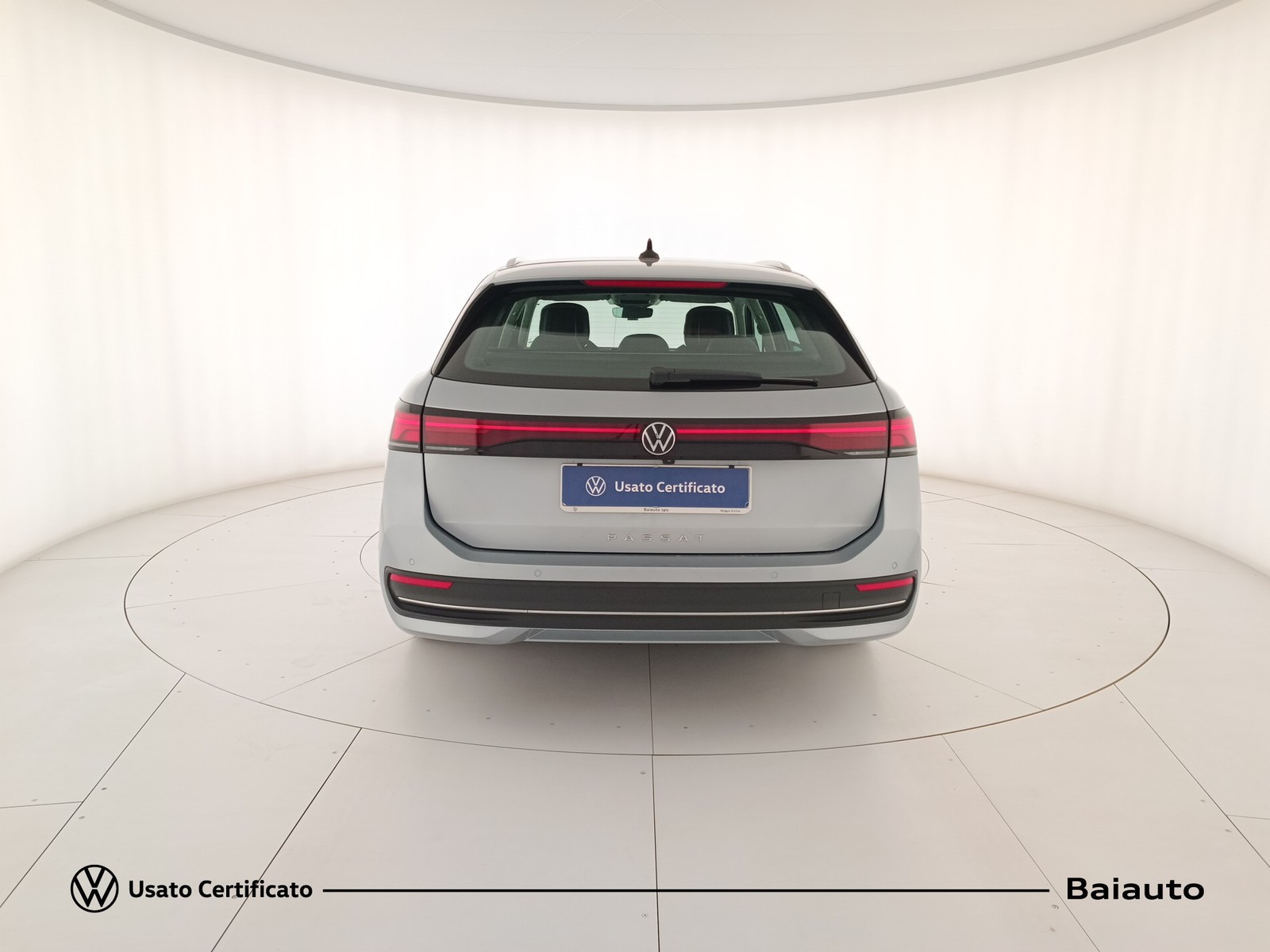 5 - Volkswagen Passat 2.0 tdi scr evo 150cv business dsg