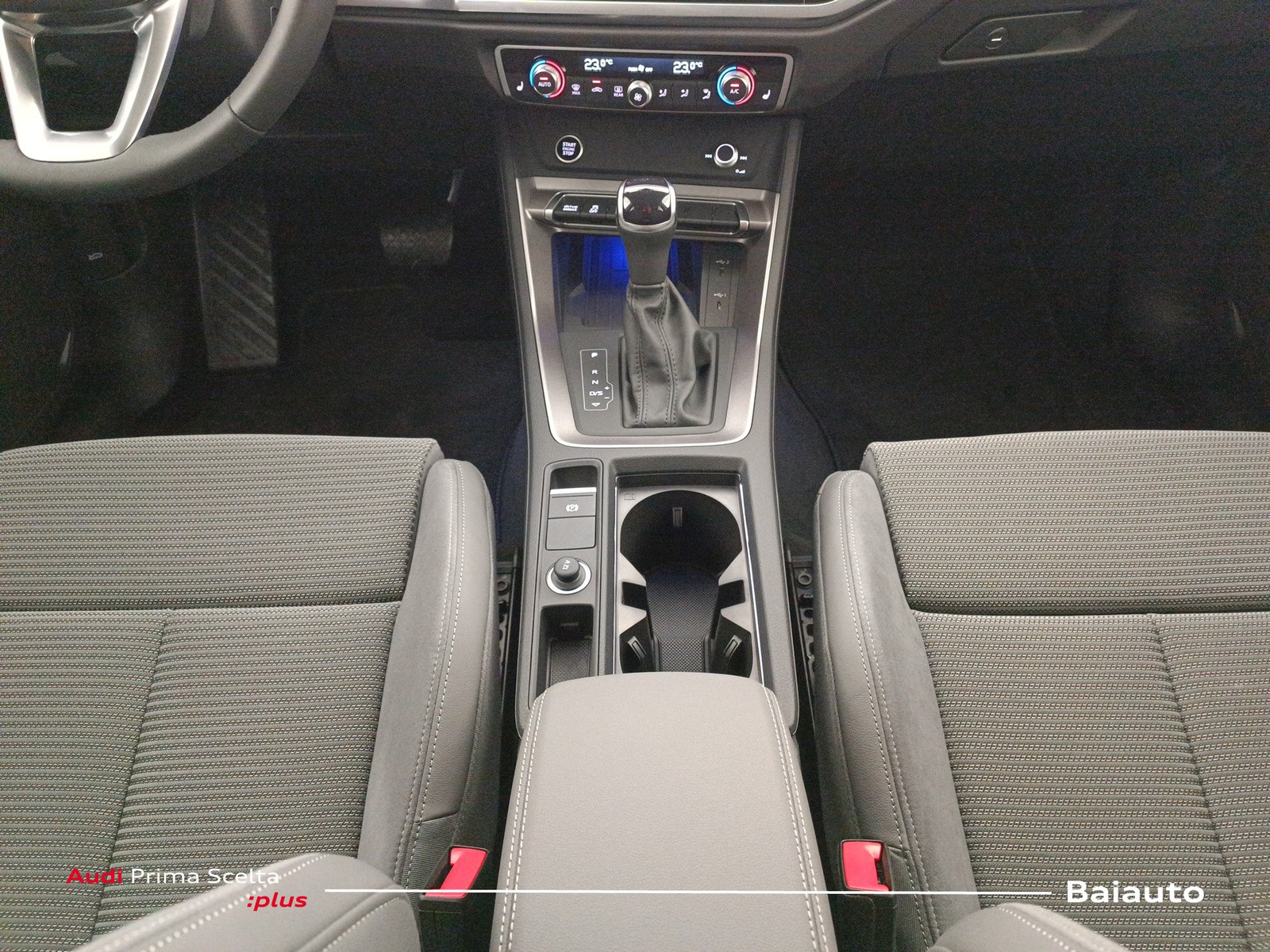 15 - Audi Q3 sportback 35 1.5 tfsi evo2 s line edition s tronic