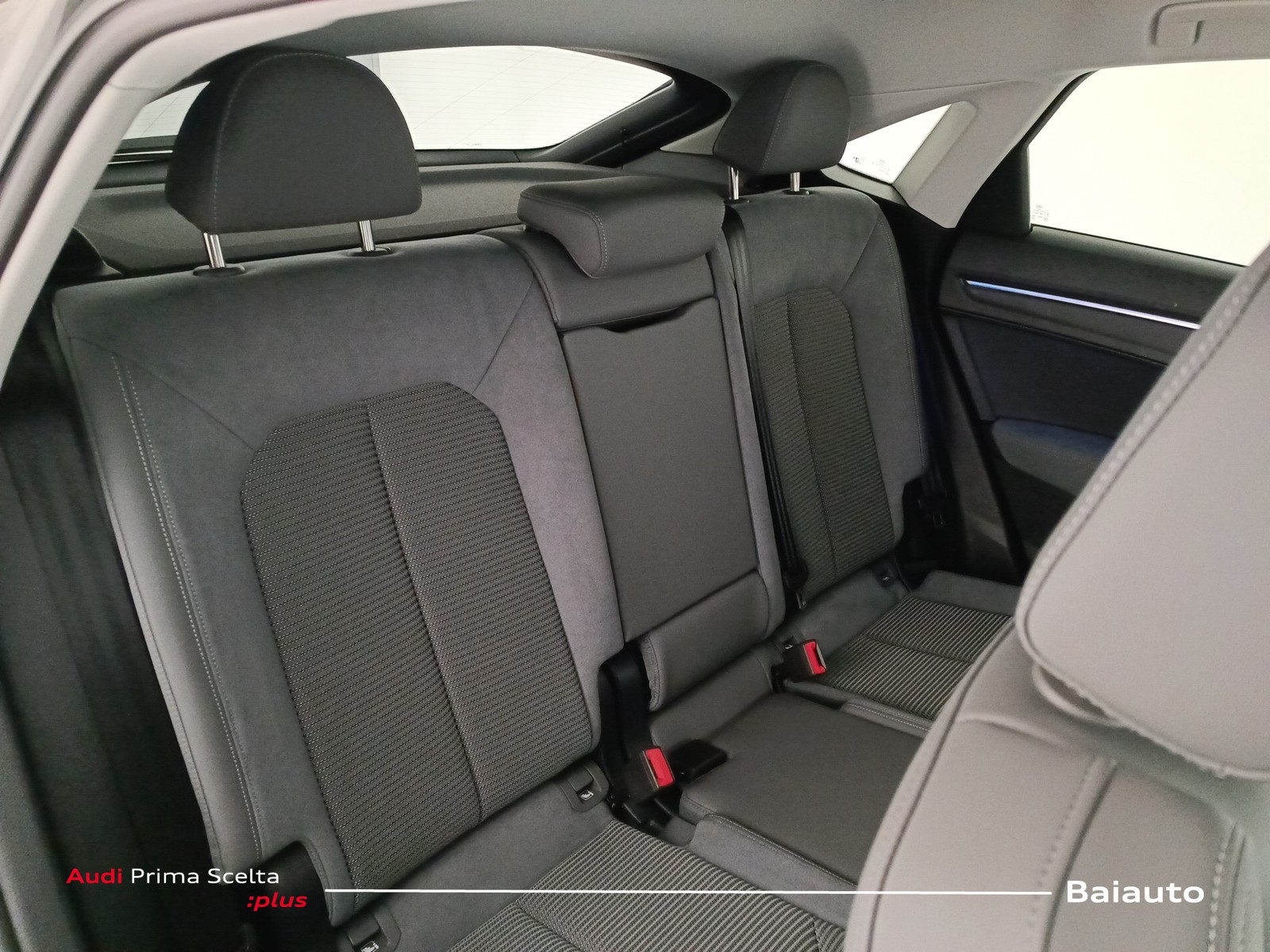 23 - Audi Q3 sportback 35 1.5 tfsi evo2 s line edition s tronic