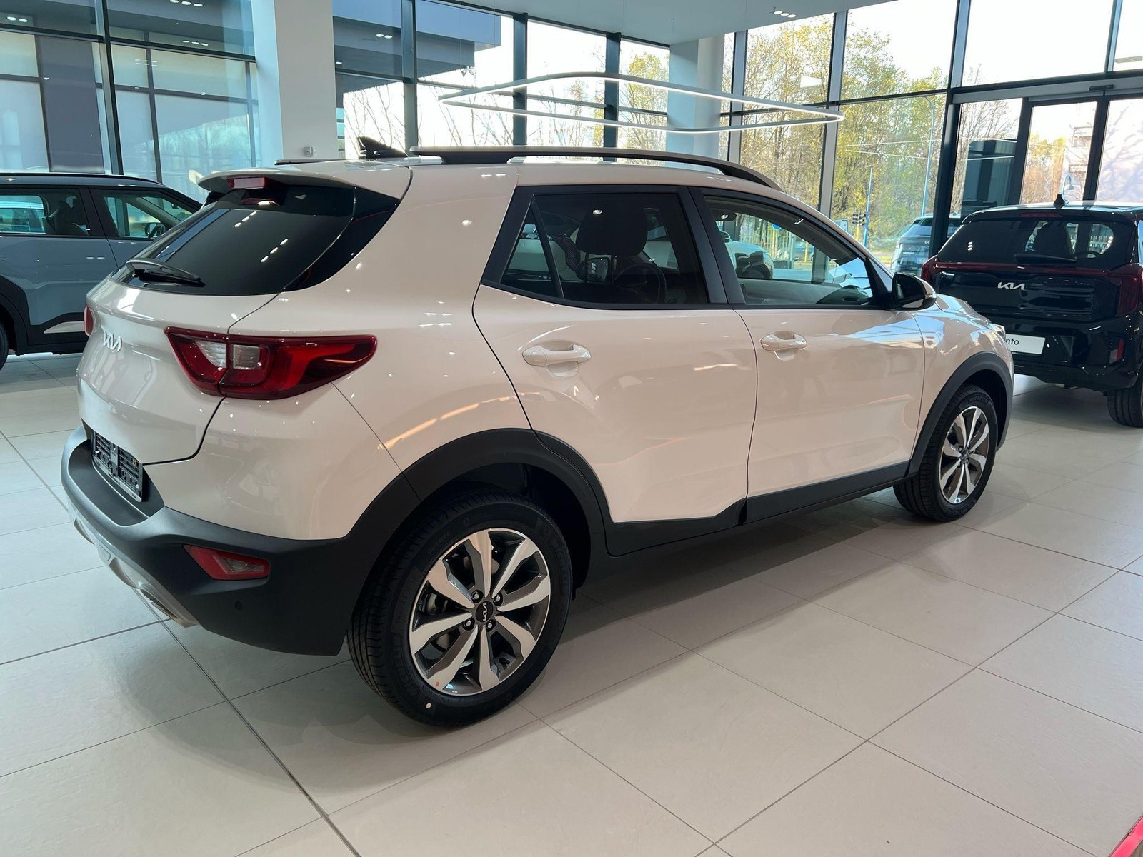 6 - Kia Stonic 1.2 mpi gpl 78cv style special edition