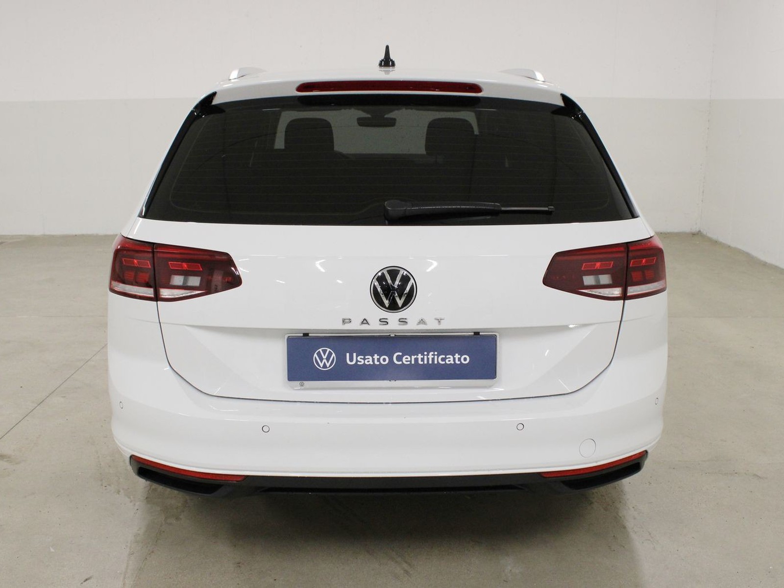 5 - Volkswagen Passat variant 2.0 tdi scr evo 150cv business dsg