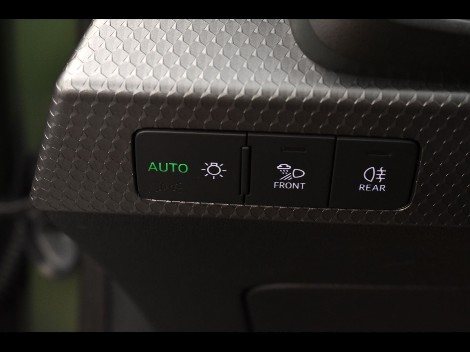 17 - Audi A1 sportback 30 1.0 tfsi 116cv identity black s tronic