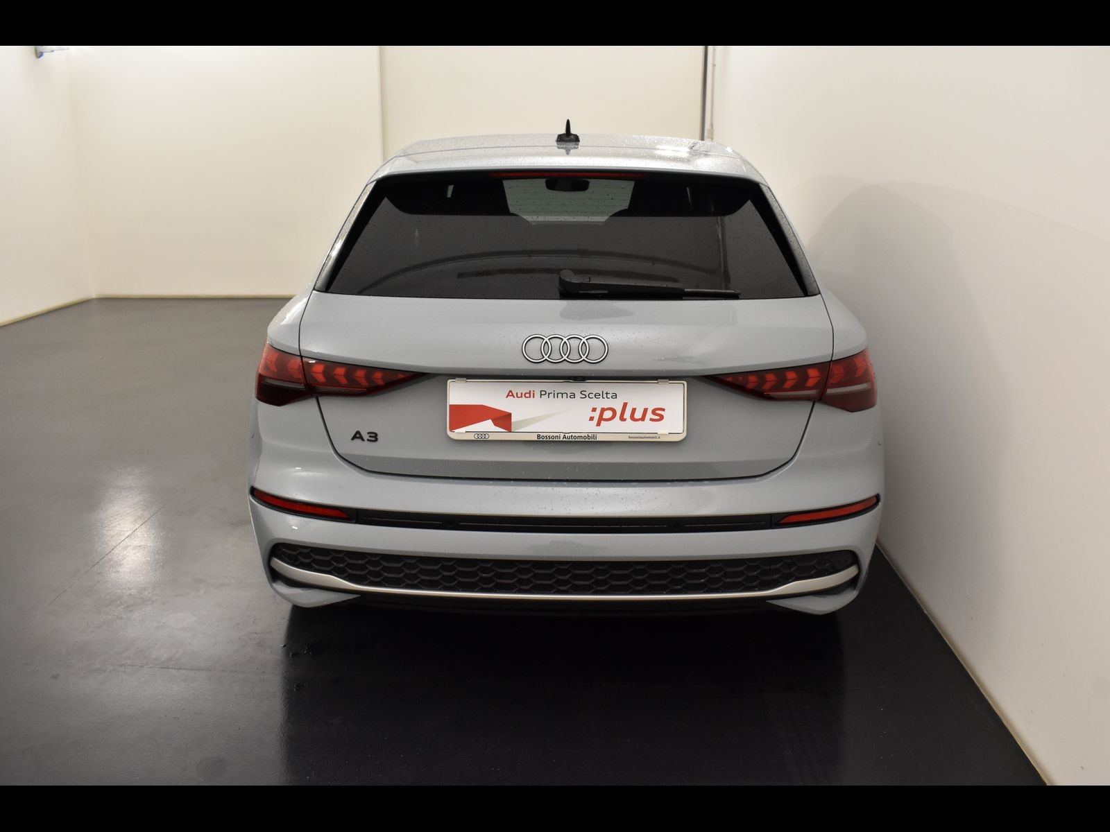 12 - Audi A3 sportback 2.0 tdi 150cv business advanced s tronic