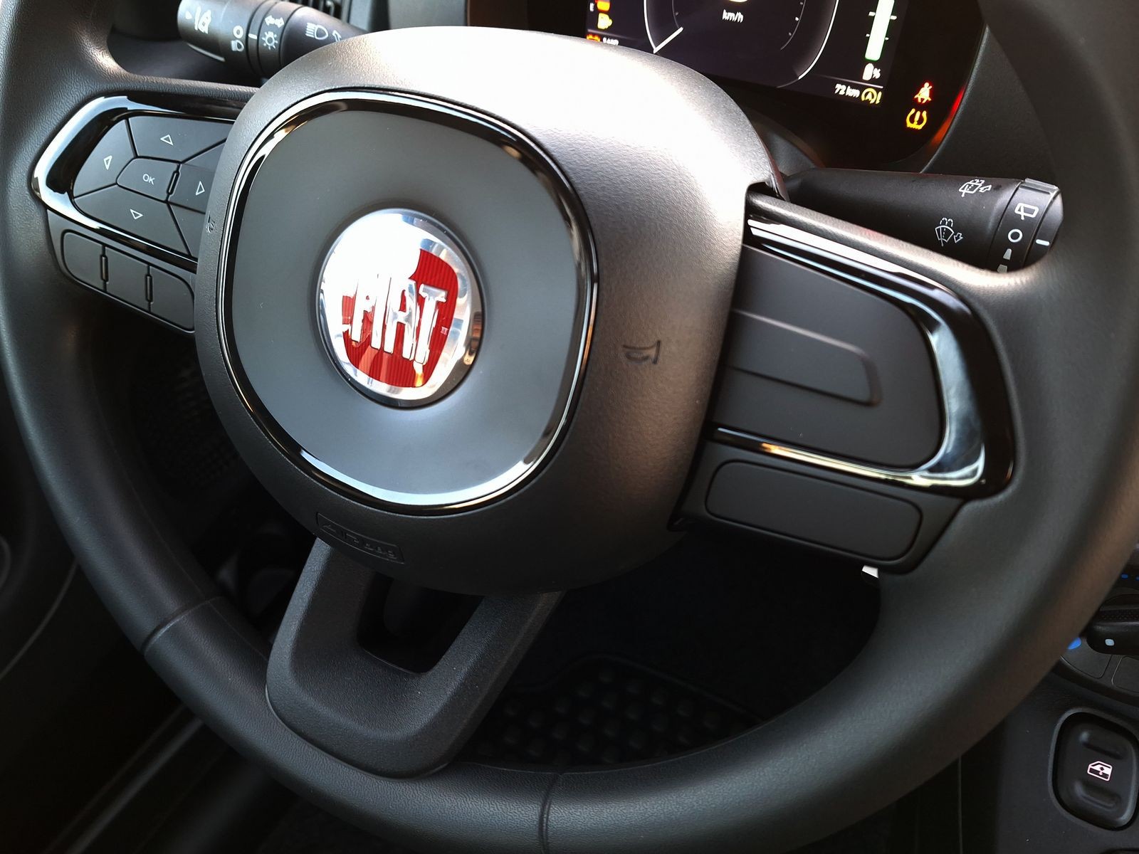 20 - Fiat Pandina 1.0 firefly hybrid 70cv pop s&s