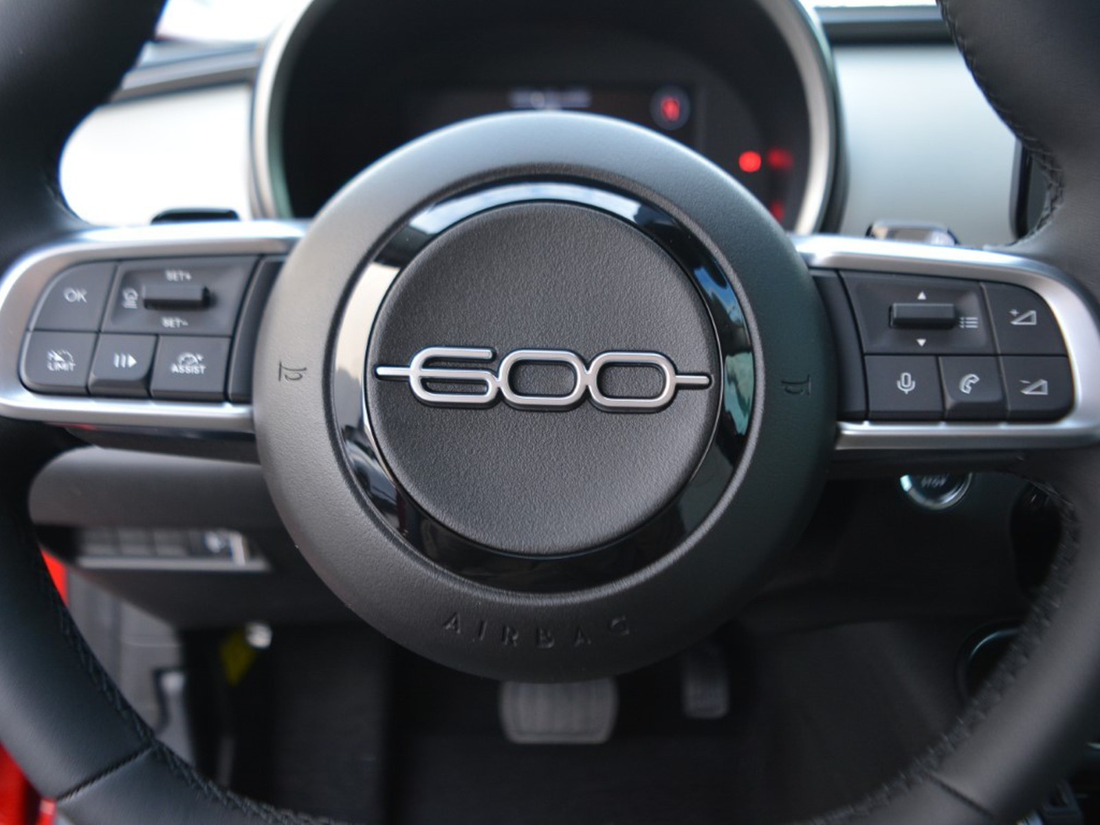 16 - Fiat 600 1.2 hybrid 110cv la prima ii edct