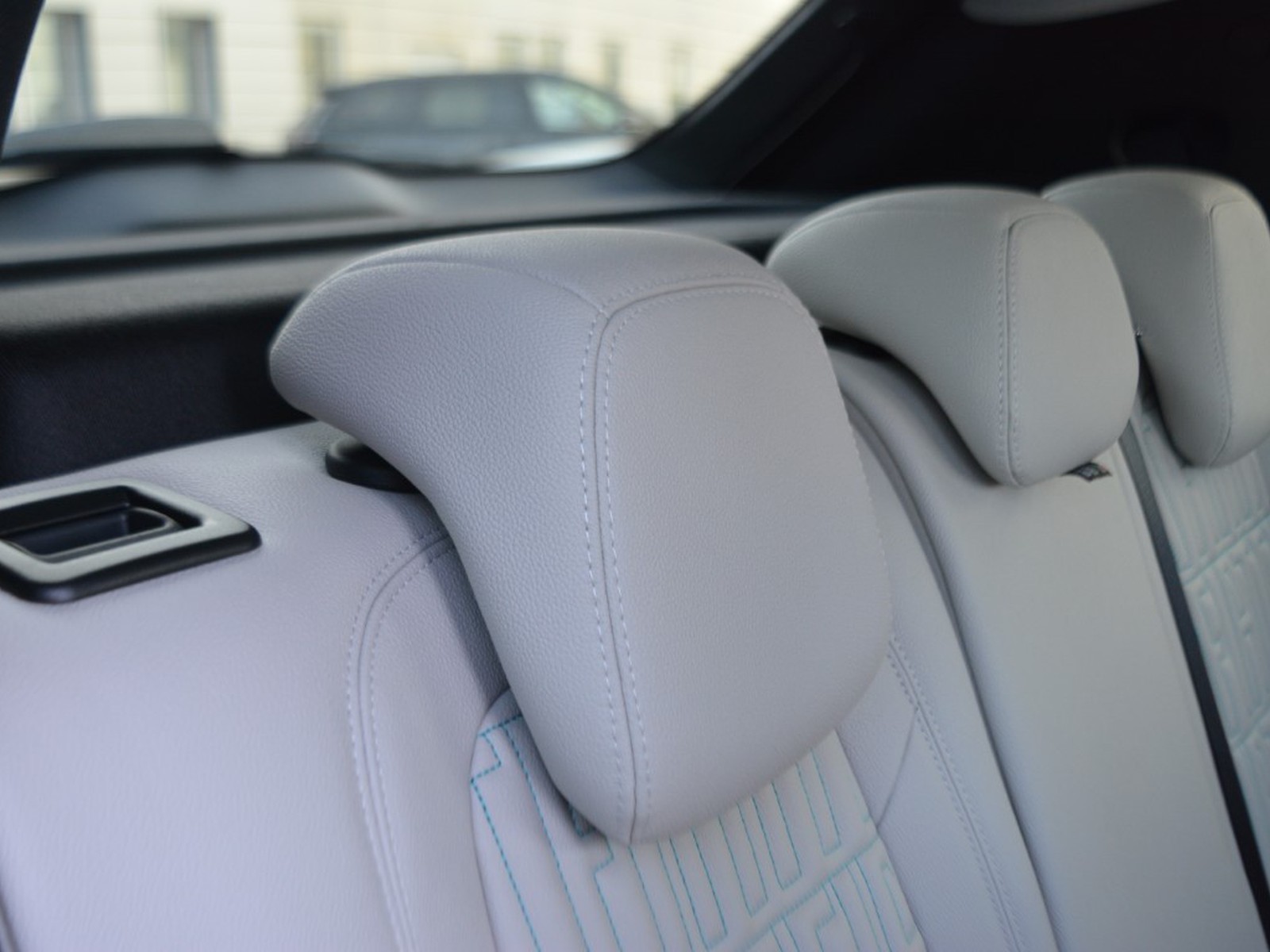 6 - Fiat 600 1.2 hybrid 110cv la prima ii edct