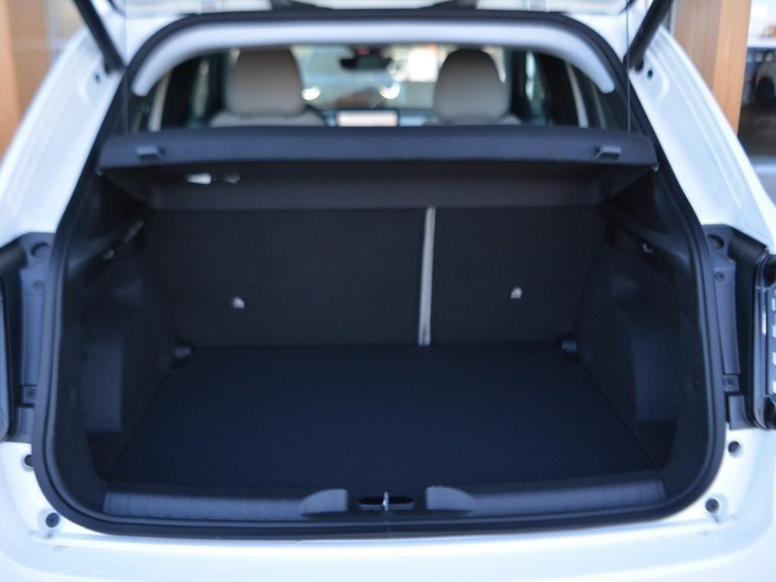 14 - Fiat 600 1.2 hybrid 110cv la prima ii edct