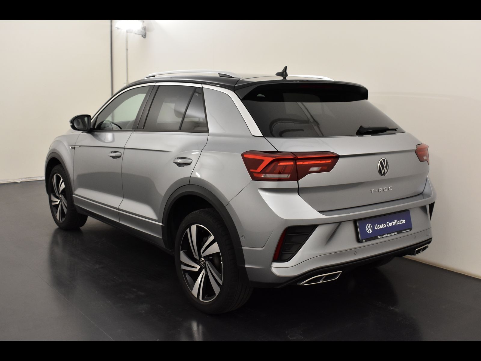 4 - Volkswagen T-Roc 2.0 tdi scr 150cv r line dsg