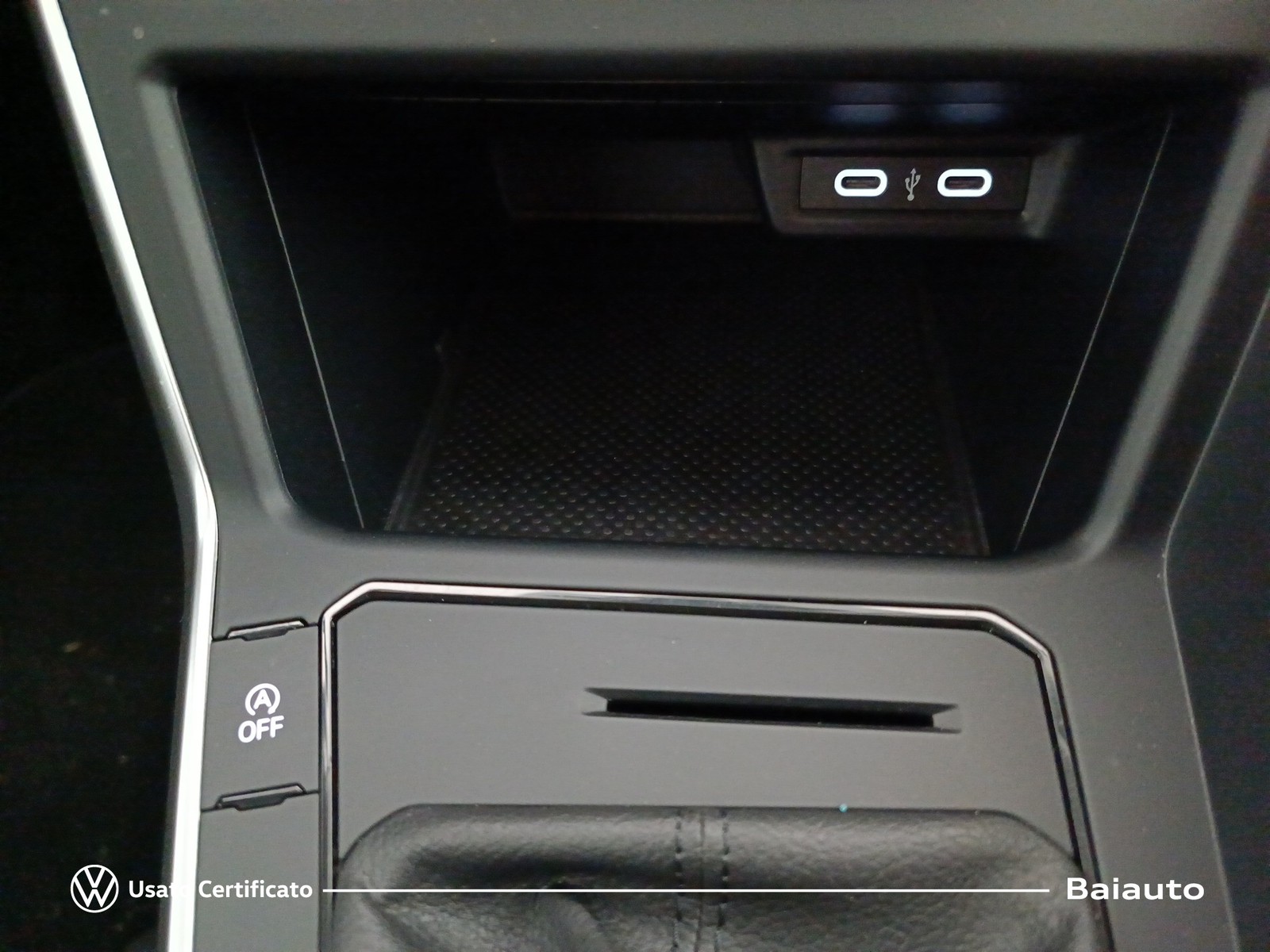 12 - Volkswagen Taigo 1.0 tsi 110cv life