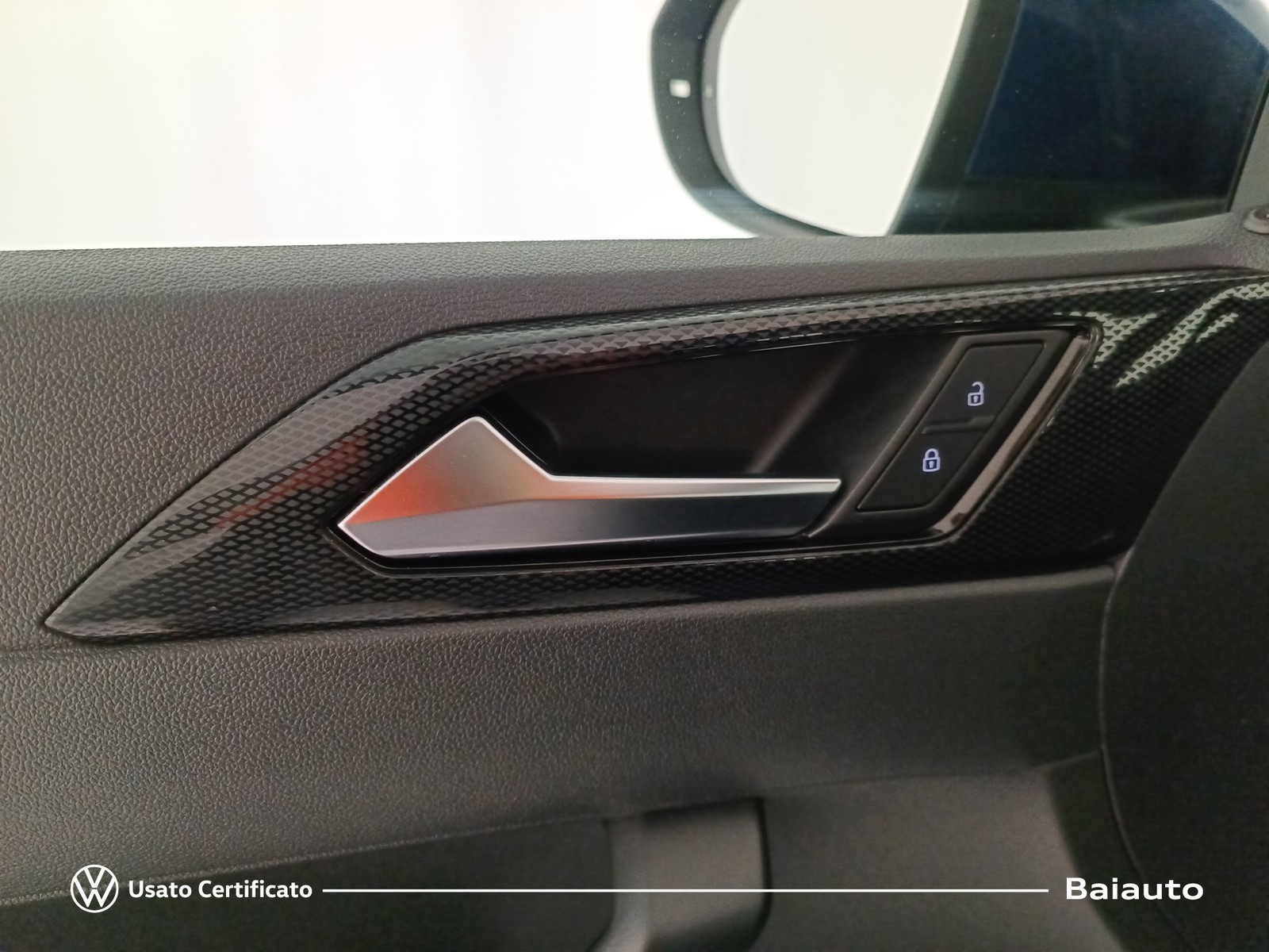 18 - Volkswagen Taigo 1.0 tsi 110cv life