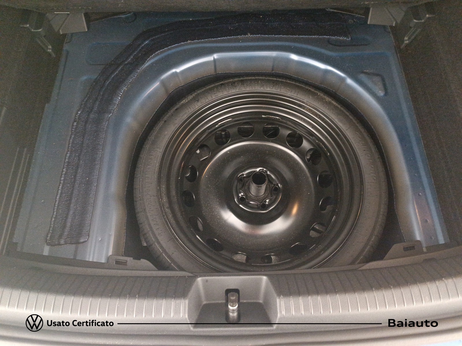 27 - Volkswagen Taigo 1.0 tsi 110cv life