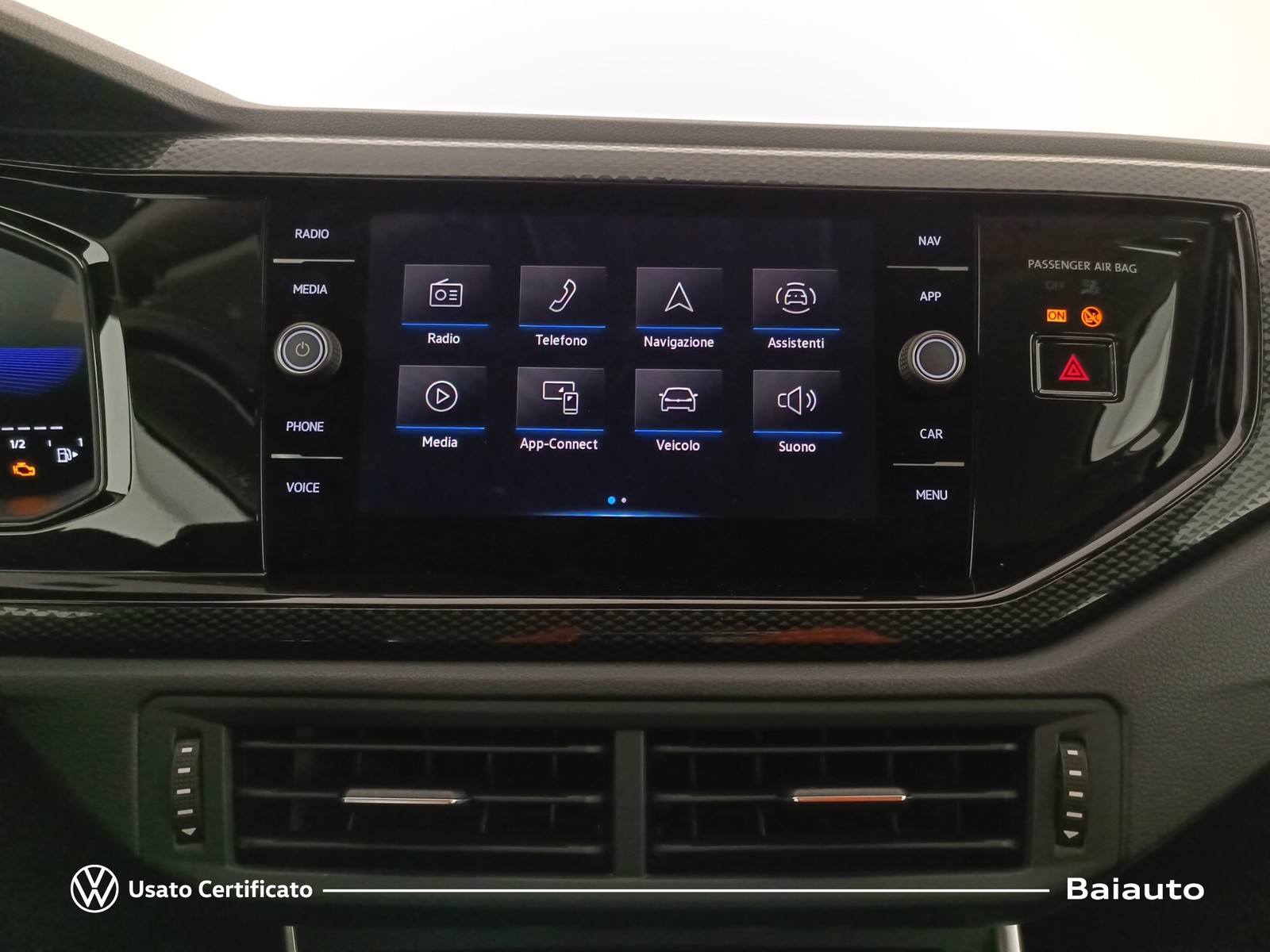 10 - Volkswagen Taigo 1.0 tsi 110cv life