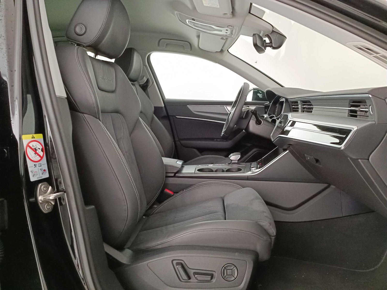30 - Audi A6 allroad allroad 40 2.0 tdi mhev 12v 204cv business advanced quattro ultra s tronic