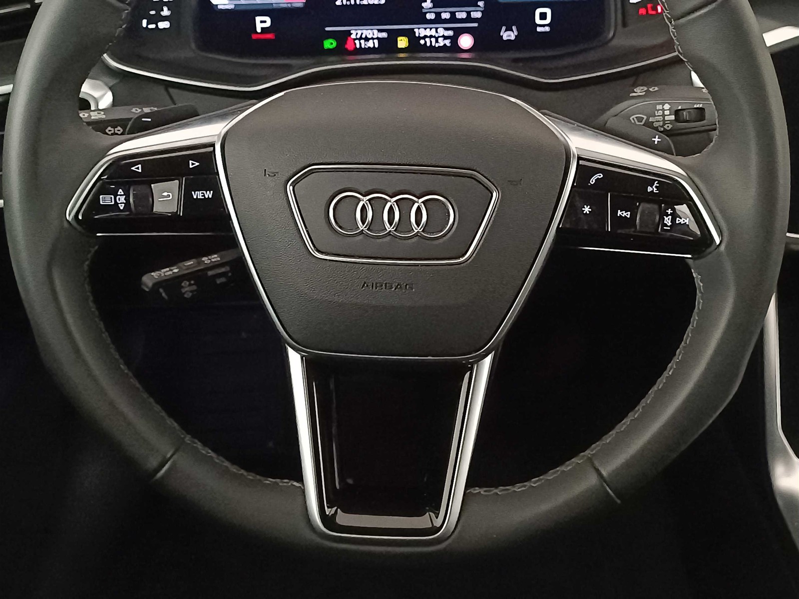10 - Audi A6 allroad allroad 40 2.0 tdi mhev 12v 204cv business advanced quattro ultra s tronic