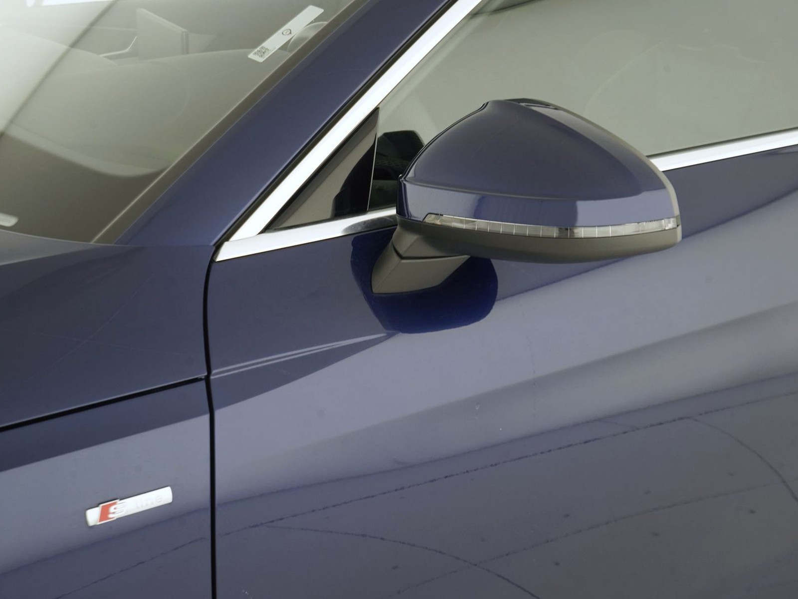 40 - Audi A4 avant 40 2.0 tdi mhev 204cv s line edition quattro s tronic