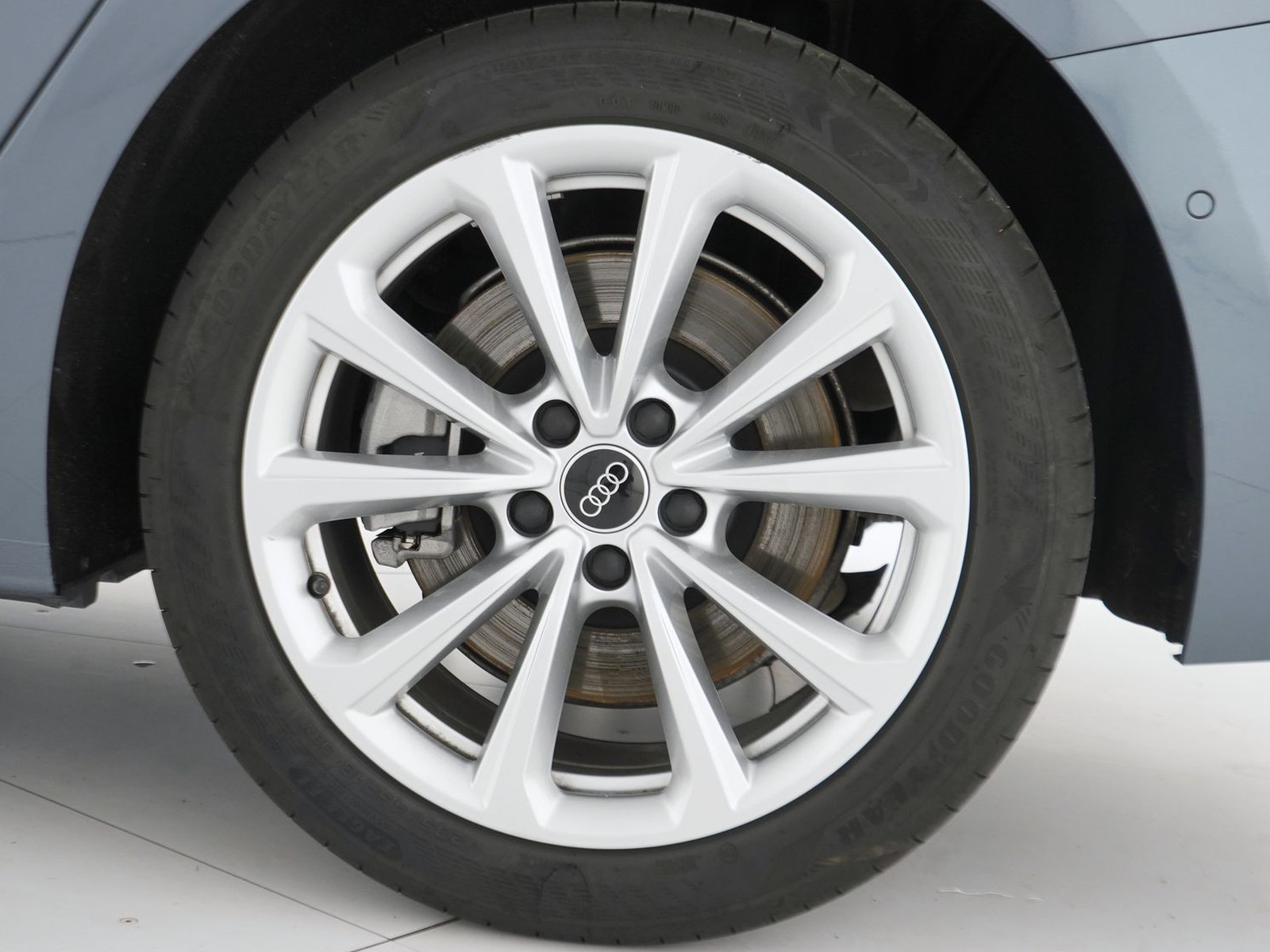 12 - Audi A5 avant 2.0 tdi mhev+ 204cv business advanced