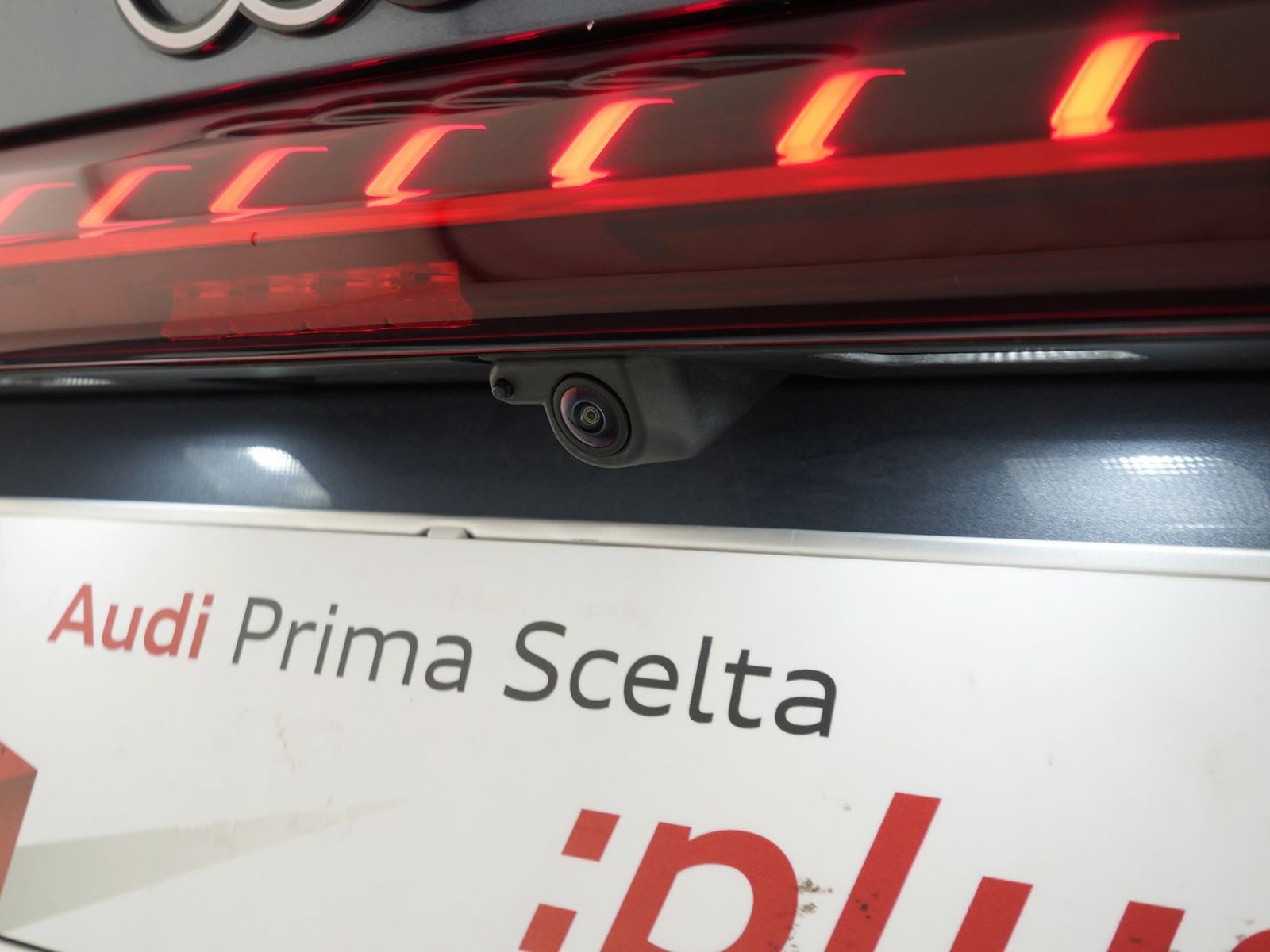 32 - Audi A5 avant 2.0 tdi mhev+ 204cv business advanced