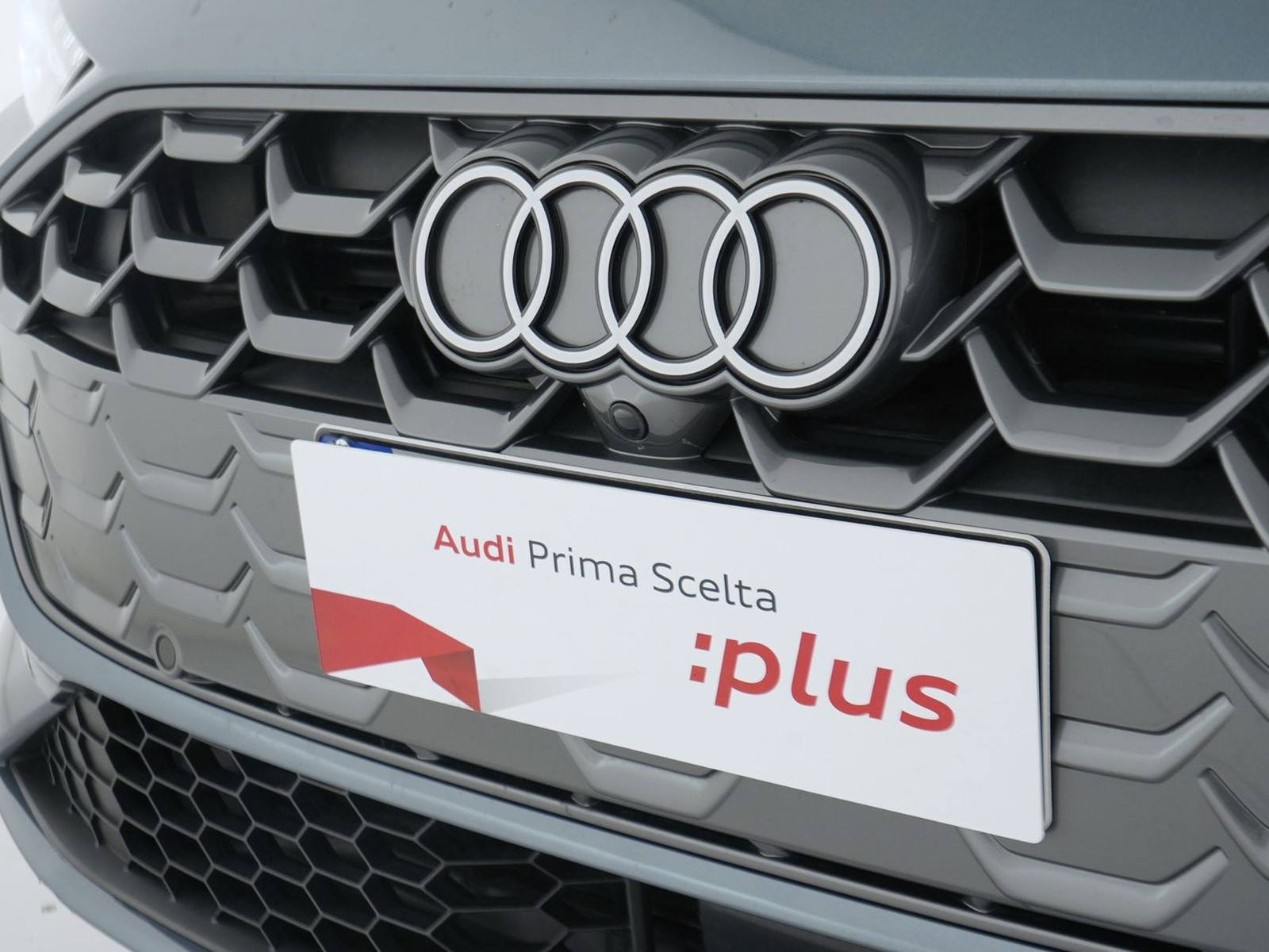 34 - Audi A5 avant 2.0 tdi mhev+ 204cv business advanced