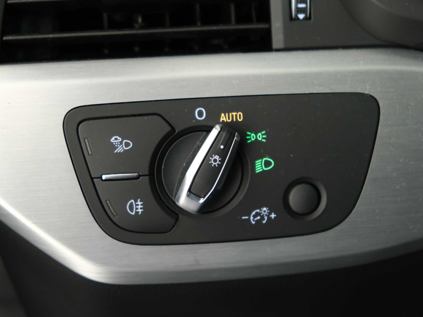 12 - Audi S4 avant 3.0 v6 tdi mhev 341cv sport attitude quattro tiptronic