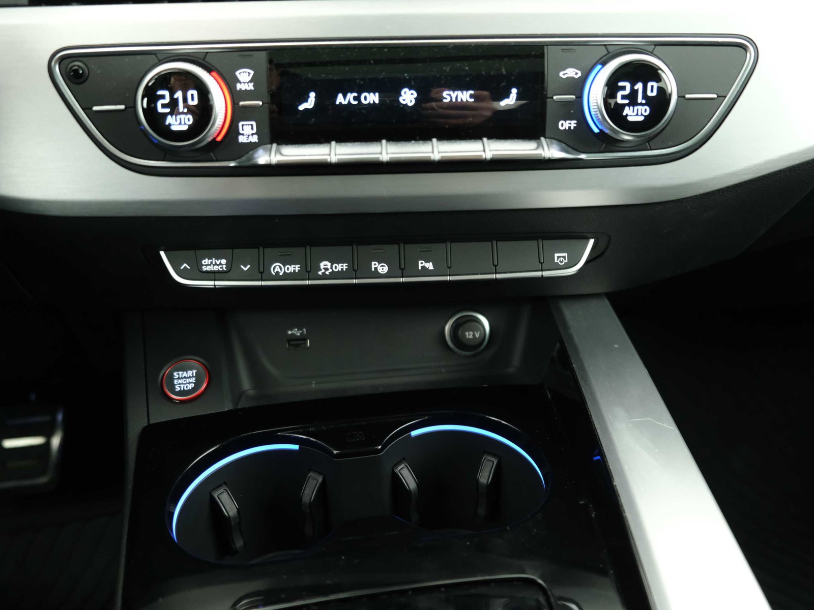 28 - Audi S4 avant 3.0 v6 tdi mhev 341cv sport attitude quattro tiptronic