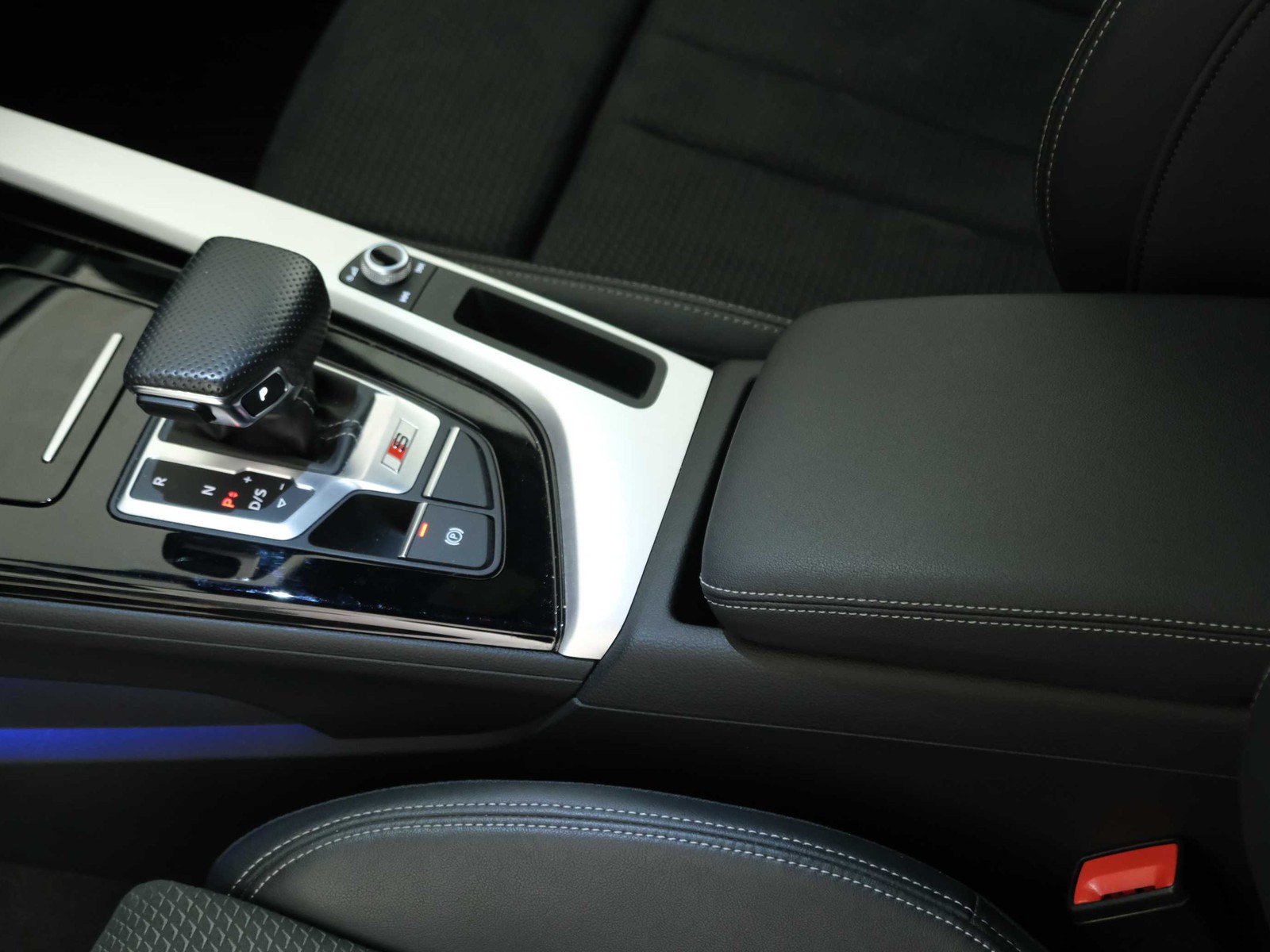 30 - Audi S4 avant 3.0 v6 tdi mhev 341cv sport attitude quattro tiptronic