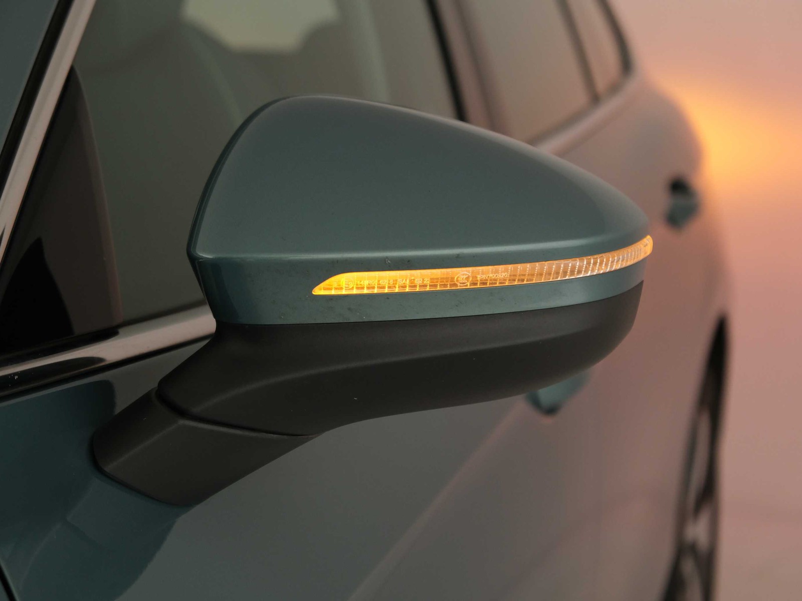 44 - Volkswagen Passat 1.5 etsi act 150cv business dsg