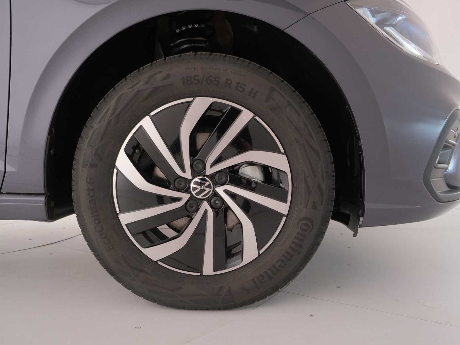 10 - Volkswagen Polo 1.0 evo 80cv edition plus