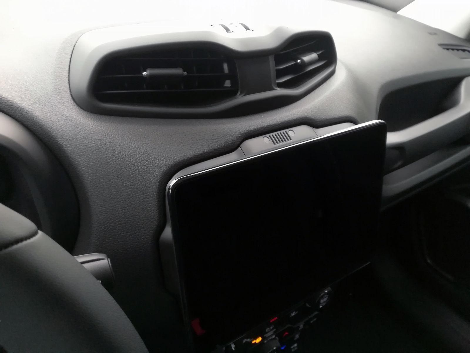 17 - Jeep Renegade 1.5 turbo t4 mhev north star 2wd dct