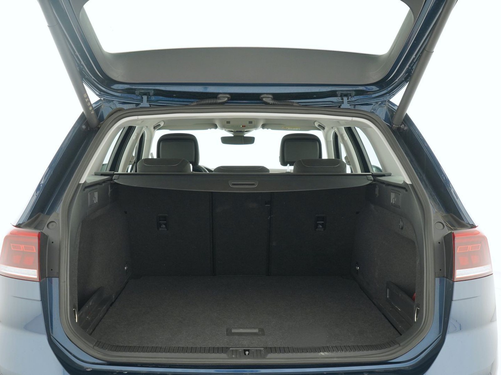 10 - Volkswagen Passat variant 2.0 tdi scr evo 150cv business dsg