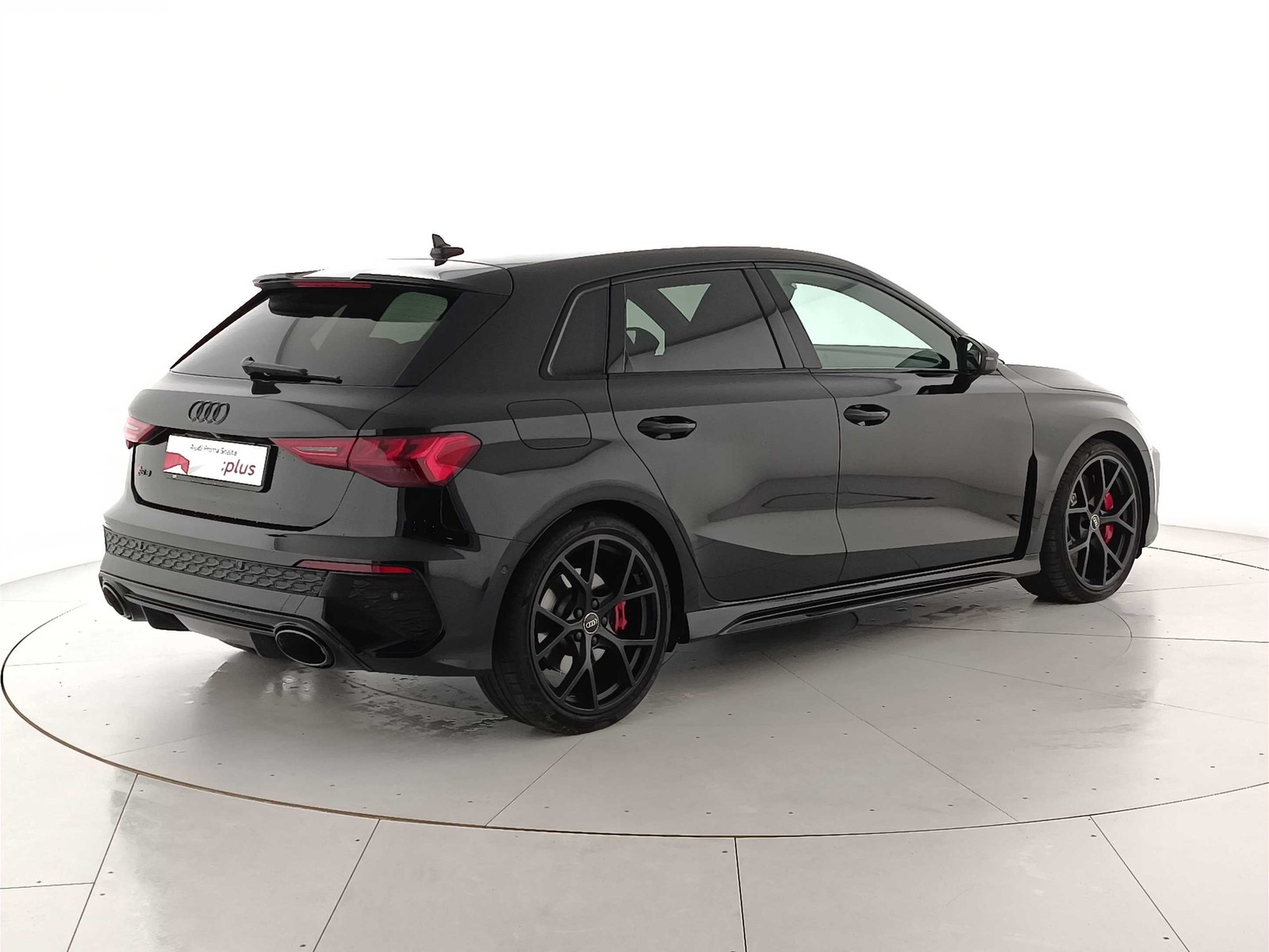 2 - Audi RS3 sportback 2.5 tfsi quattro s tronic
