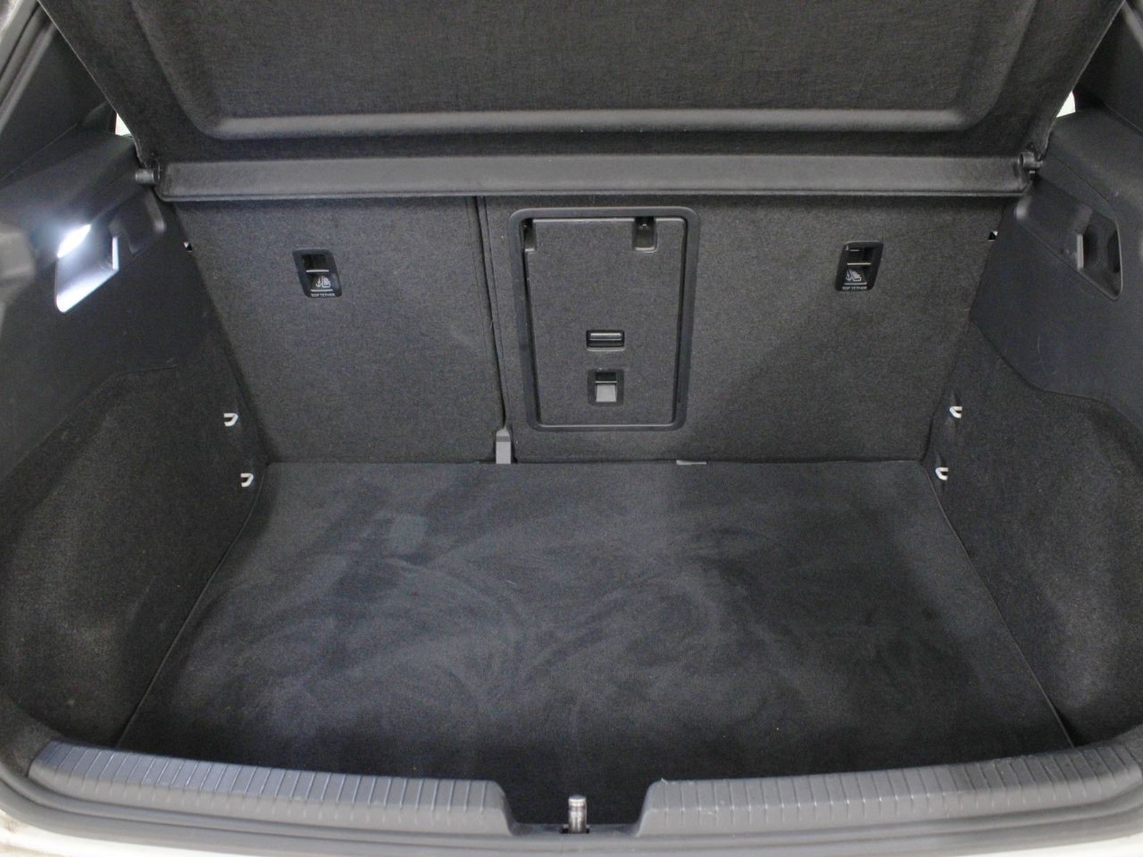 11 - Volkswagen ID.3 58 kwh pro performance