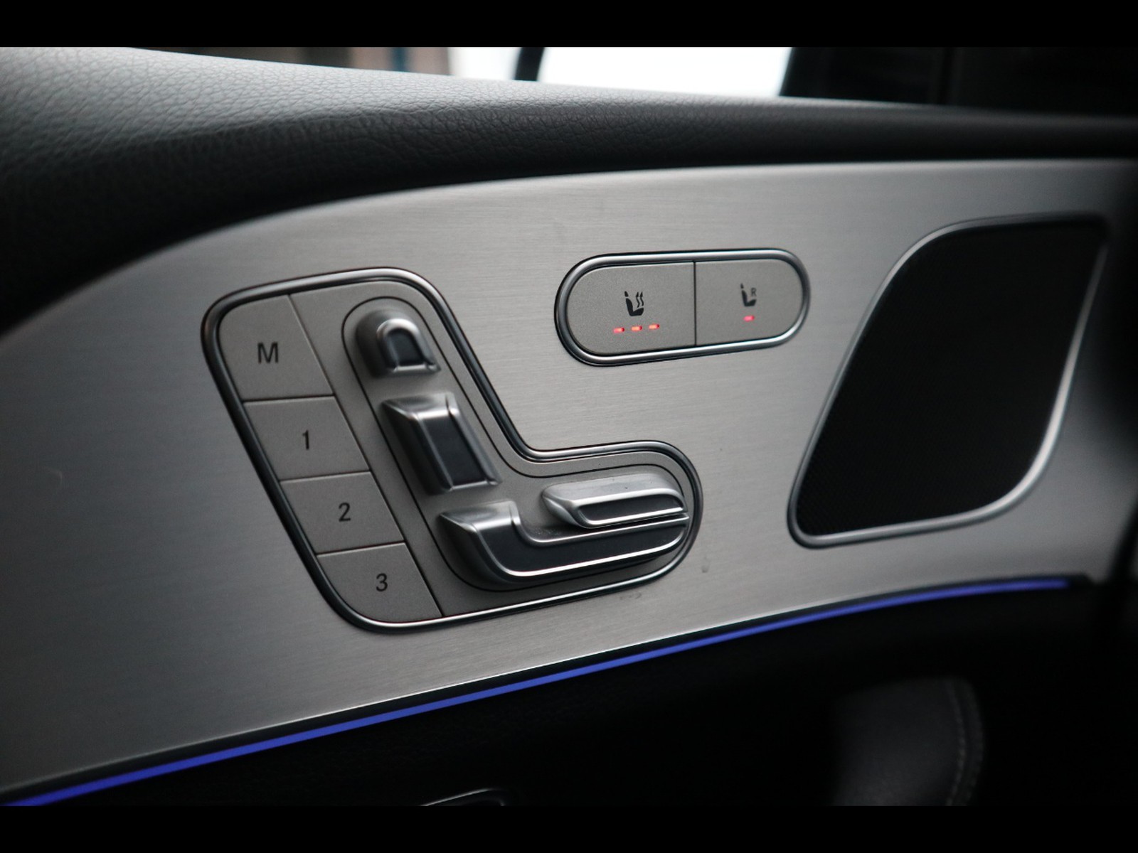 16 - Mercedes Classe GLE gle suv 300 d mild hybrid premium 4matic 9g-tronic plus