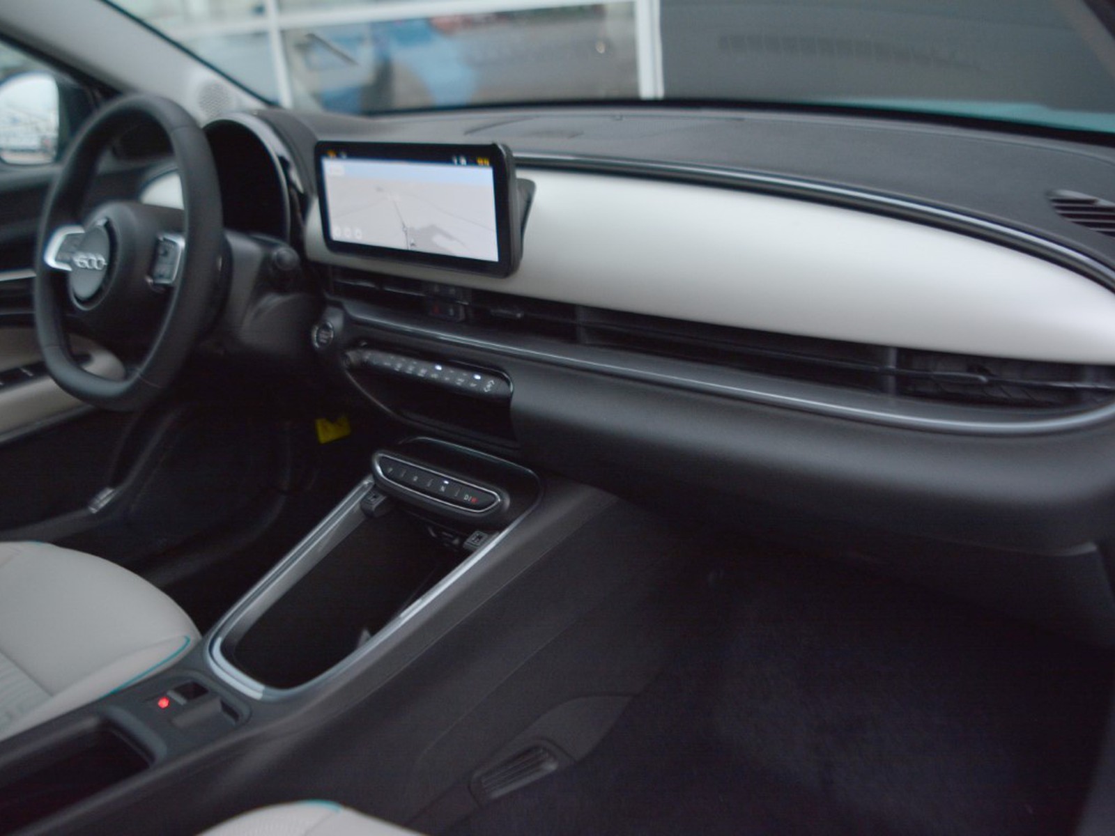 8 - Fiat 600 1.2 hybrid 110cv la prima ii edct