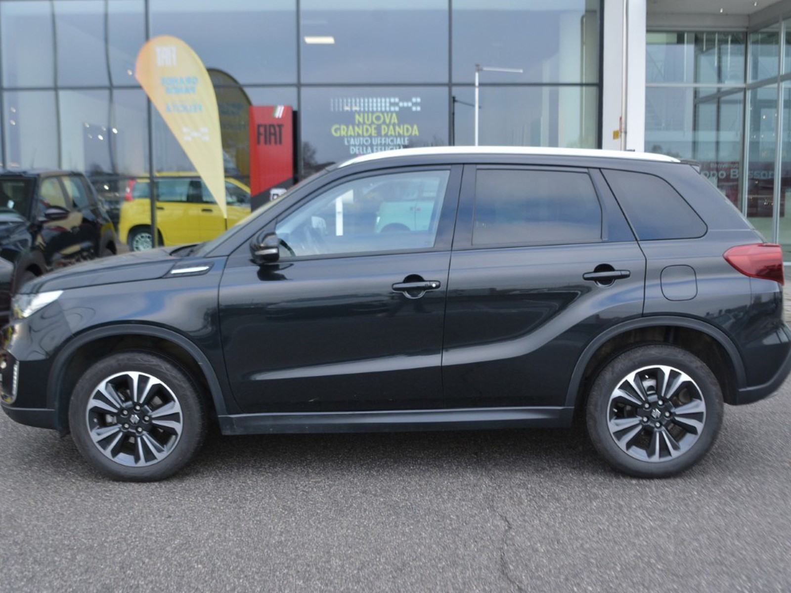 24 - Suzuki Vitara 1.4 boosterjet hybrid top 2wd
