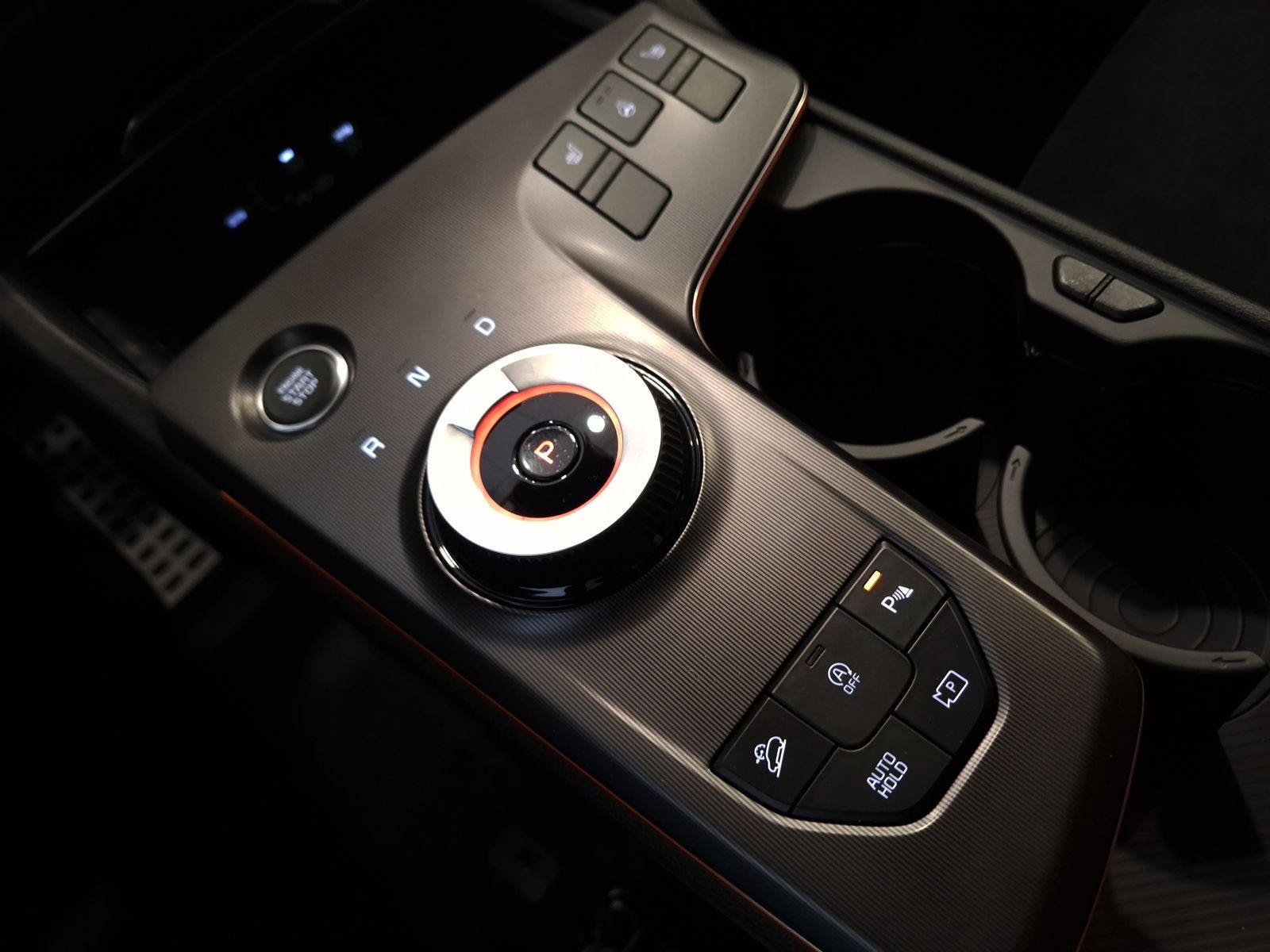 18 - Kia Sportage 1.6 crdi mhev gt-line dct7